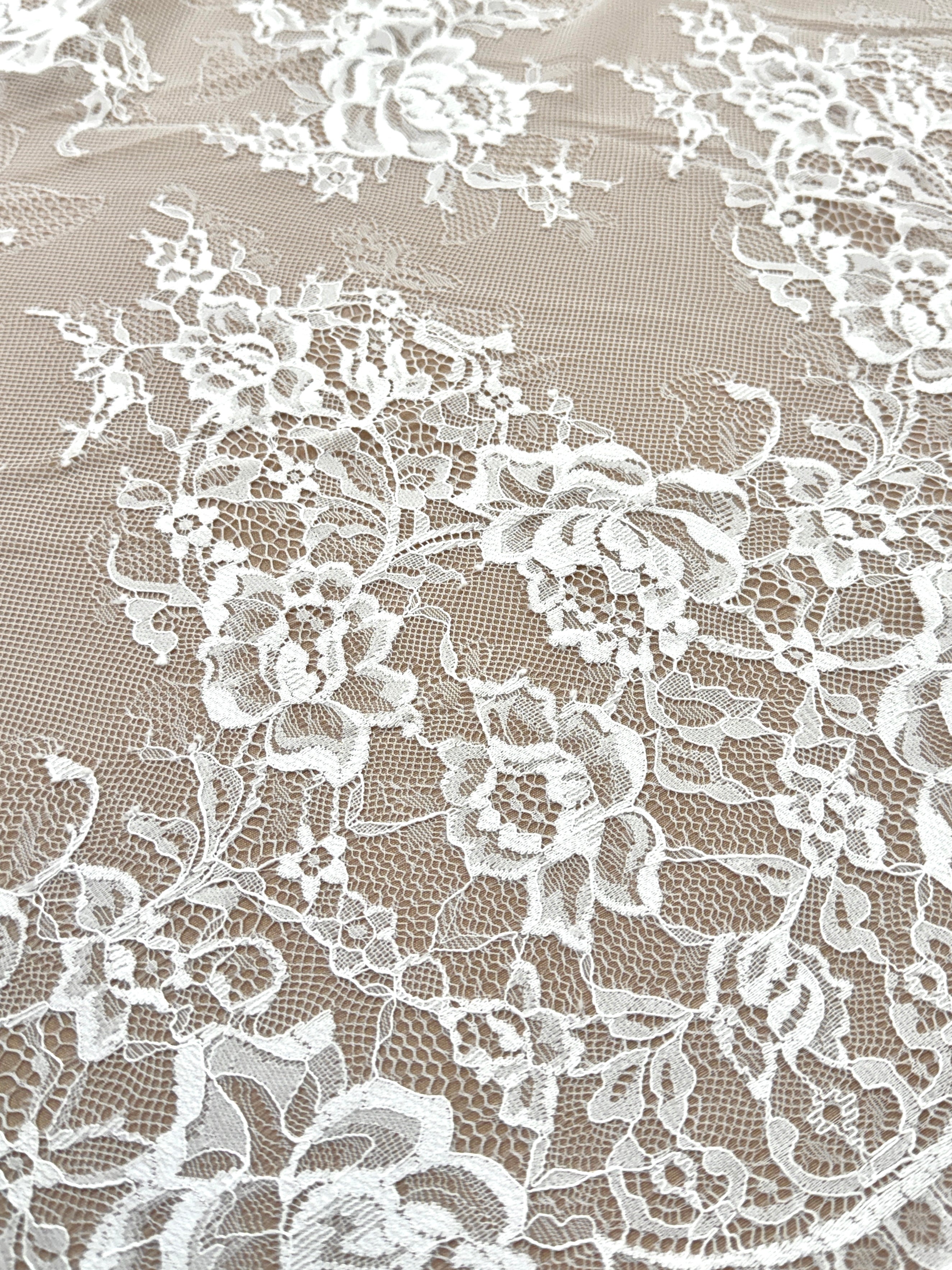 Dantela Chantilly Ivory - Cupon 3 m