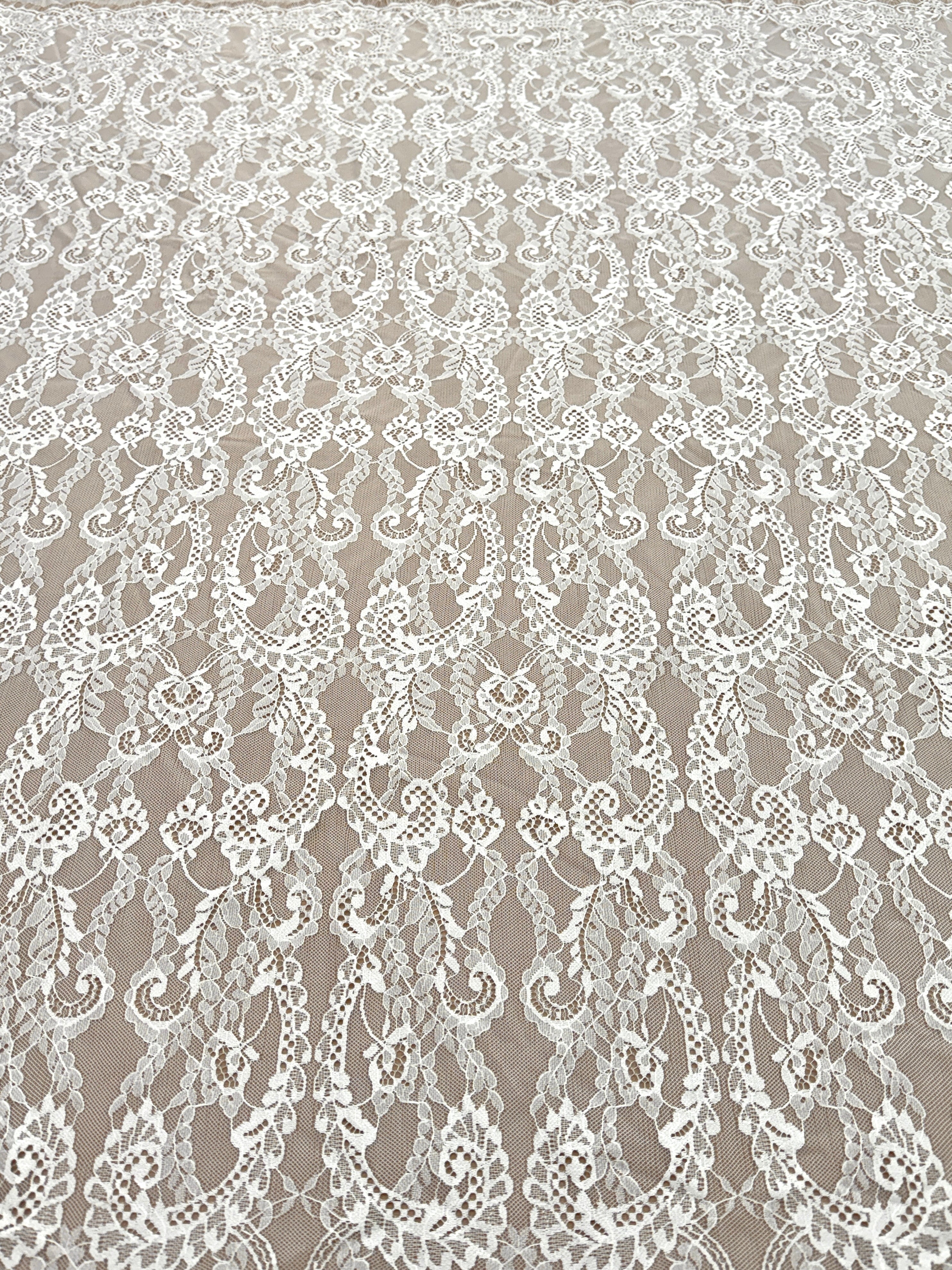 Dantela Chantilly Ivory - Cupon 3 m