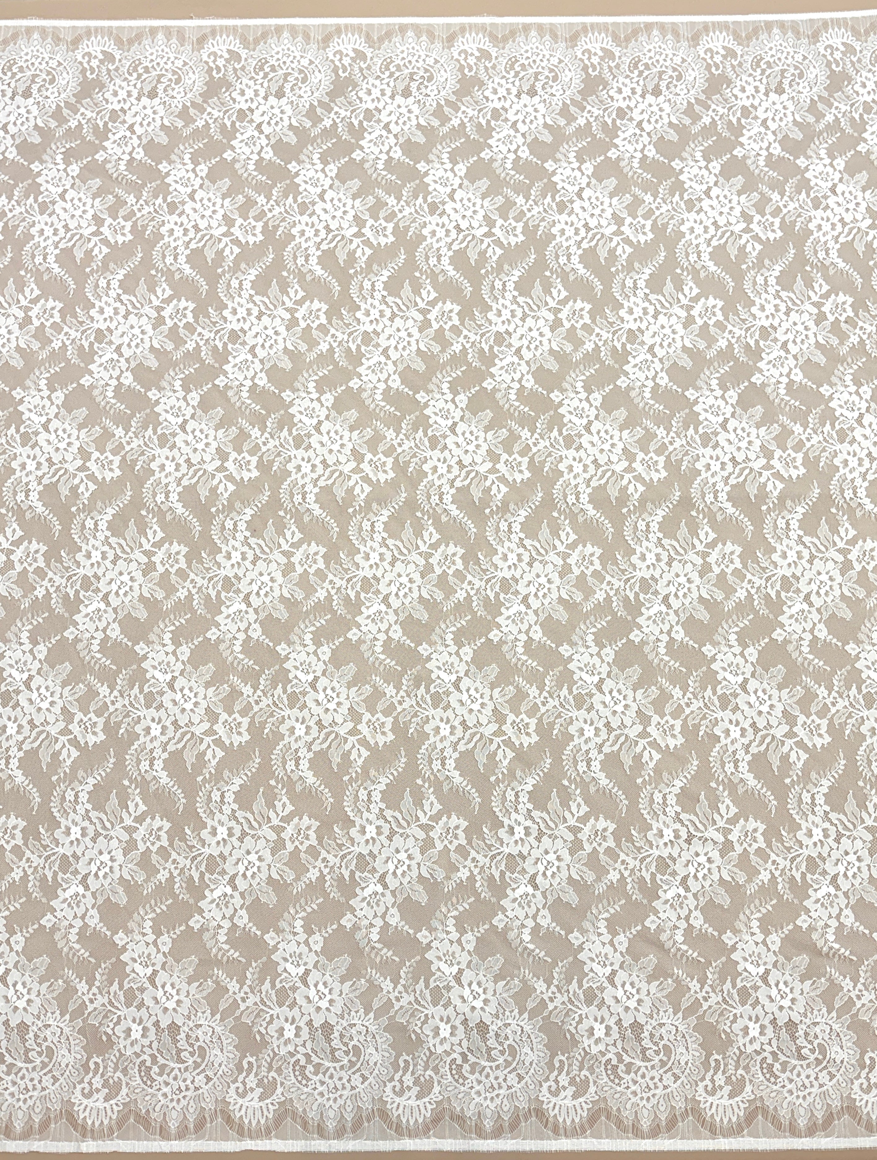 Dantela Chantilly Ivory - Cupon 3 m