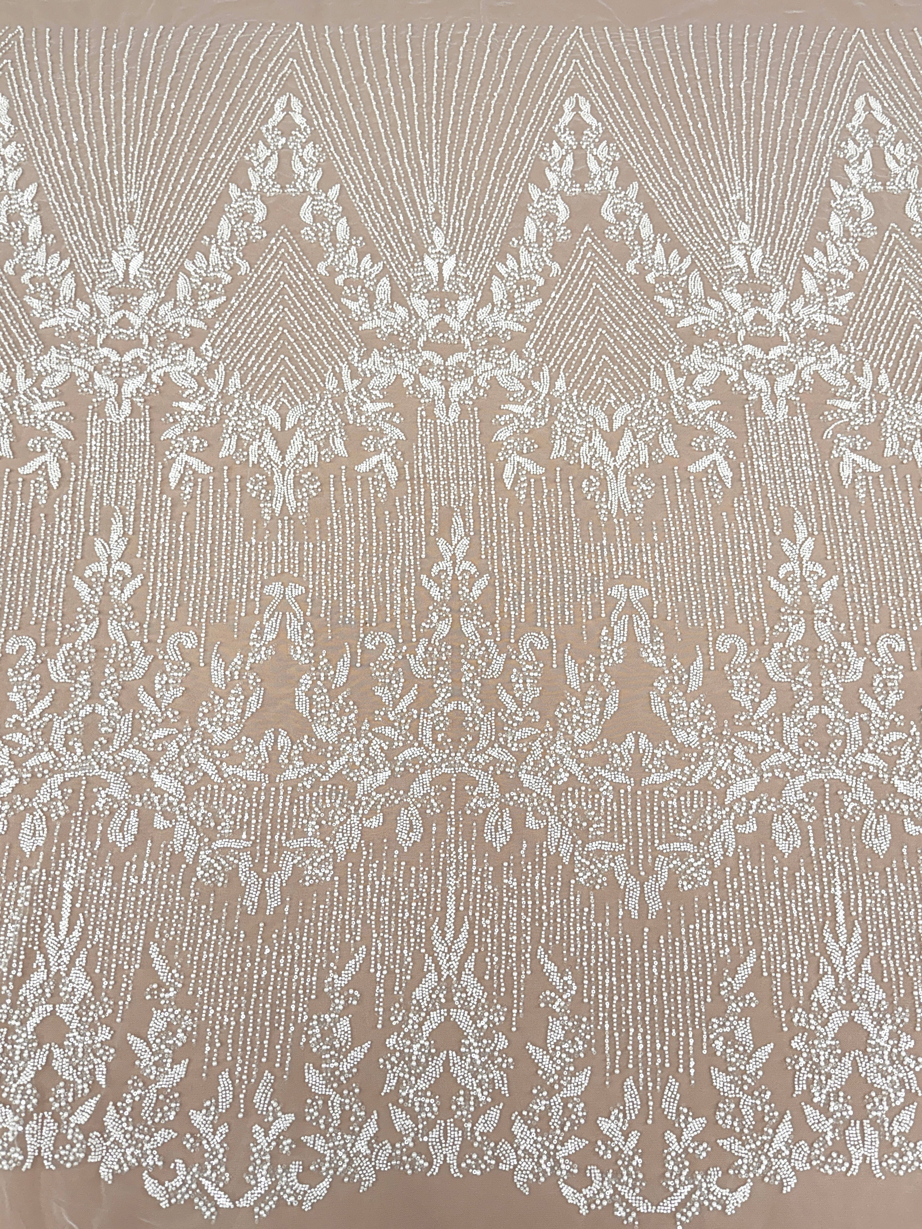 Dantela Ivory cu Model Geometric, cu Perle, Margele si Paiete