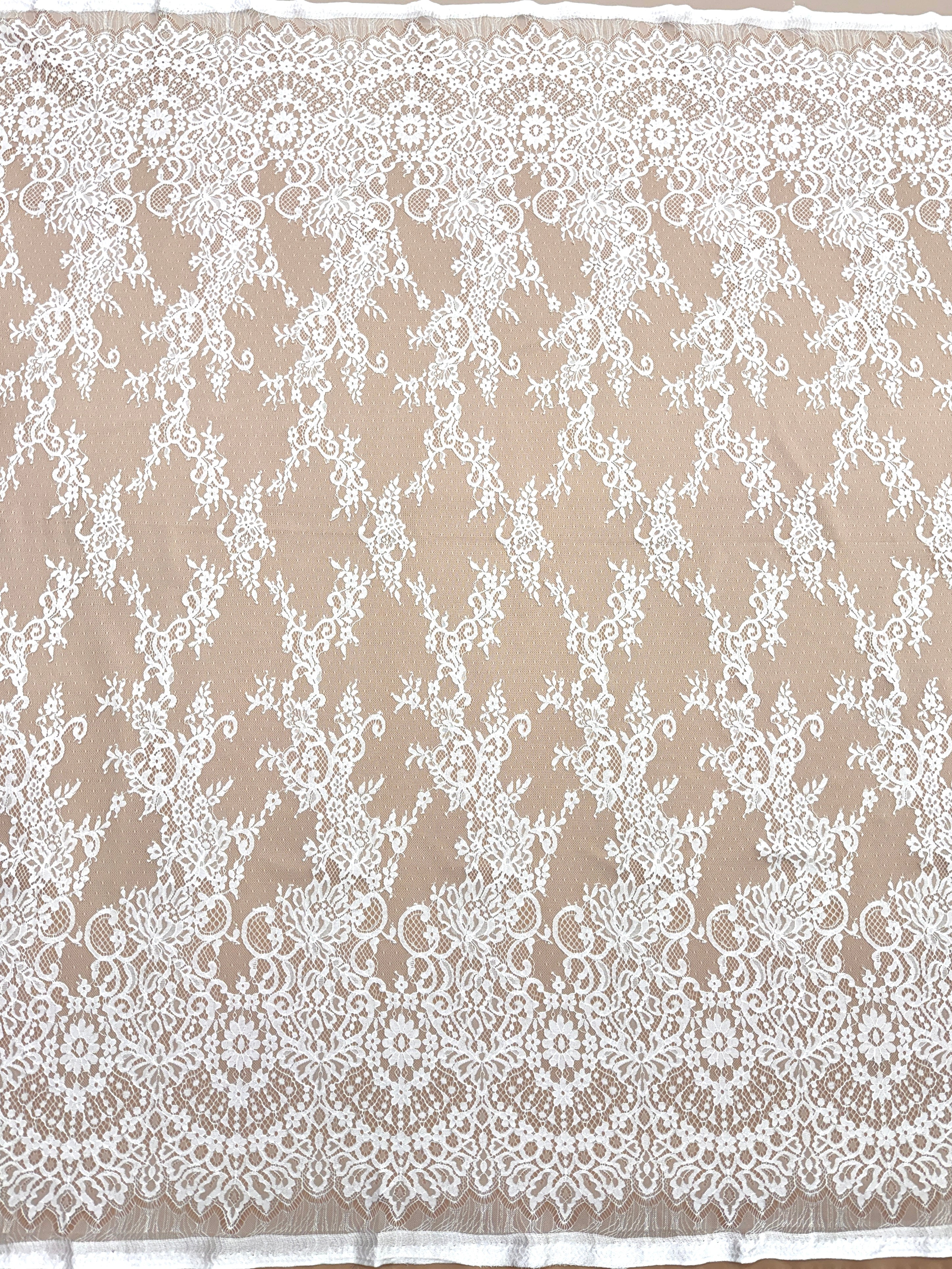 Dantela Chantilly Ivory - Cupon 3 m