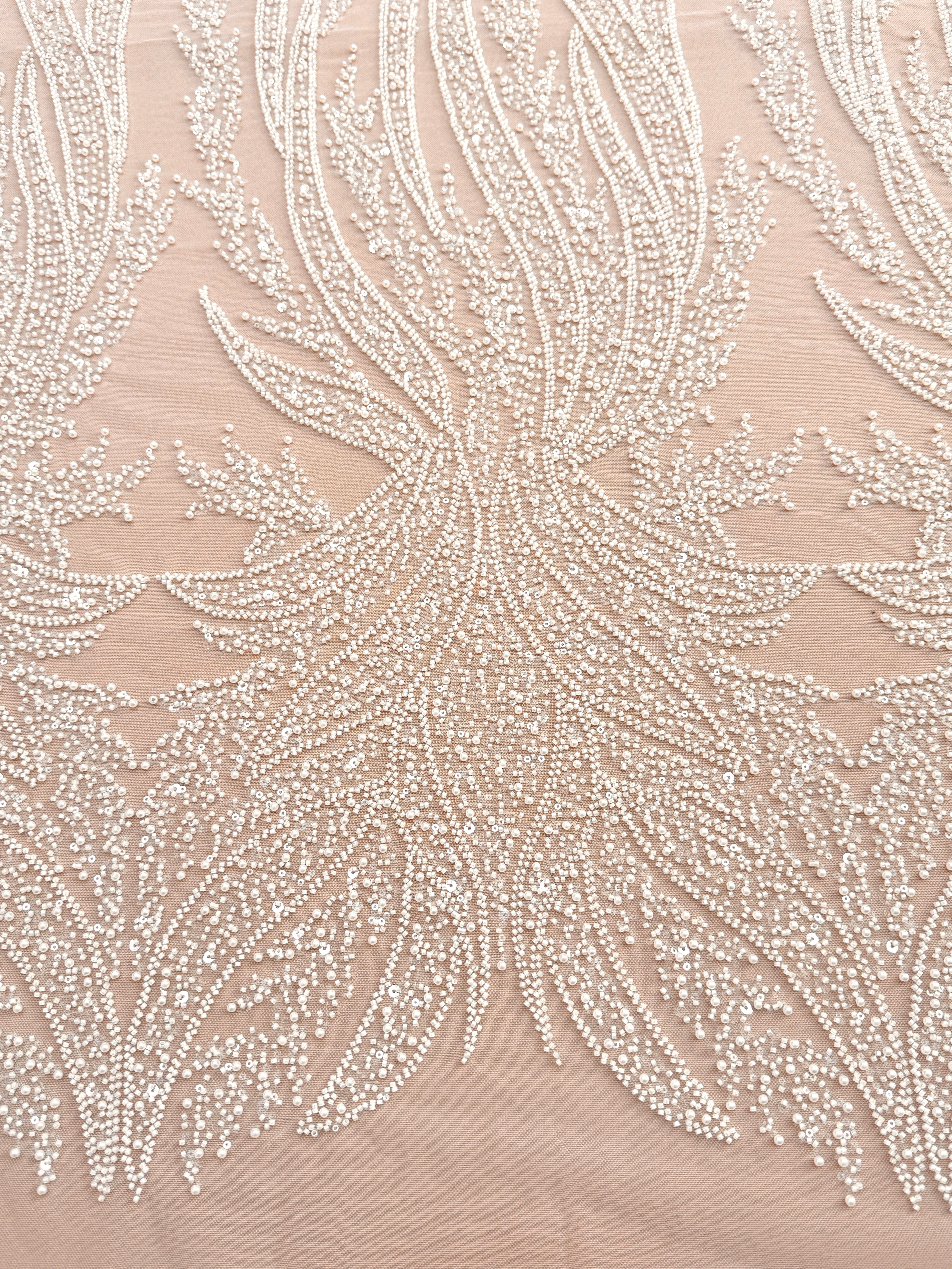 Dantela Couture Ivory cu Panou, cu Perle, Margele si Paiete