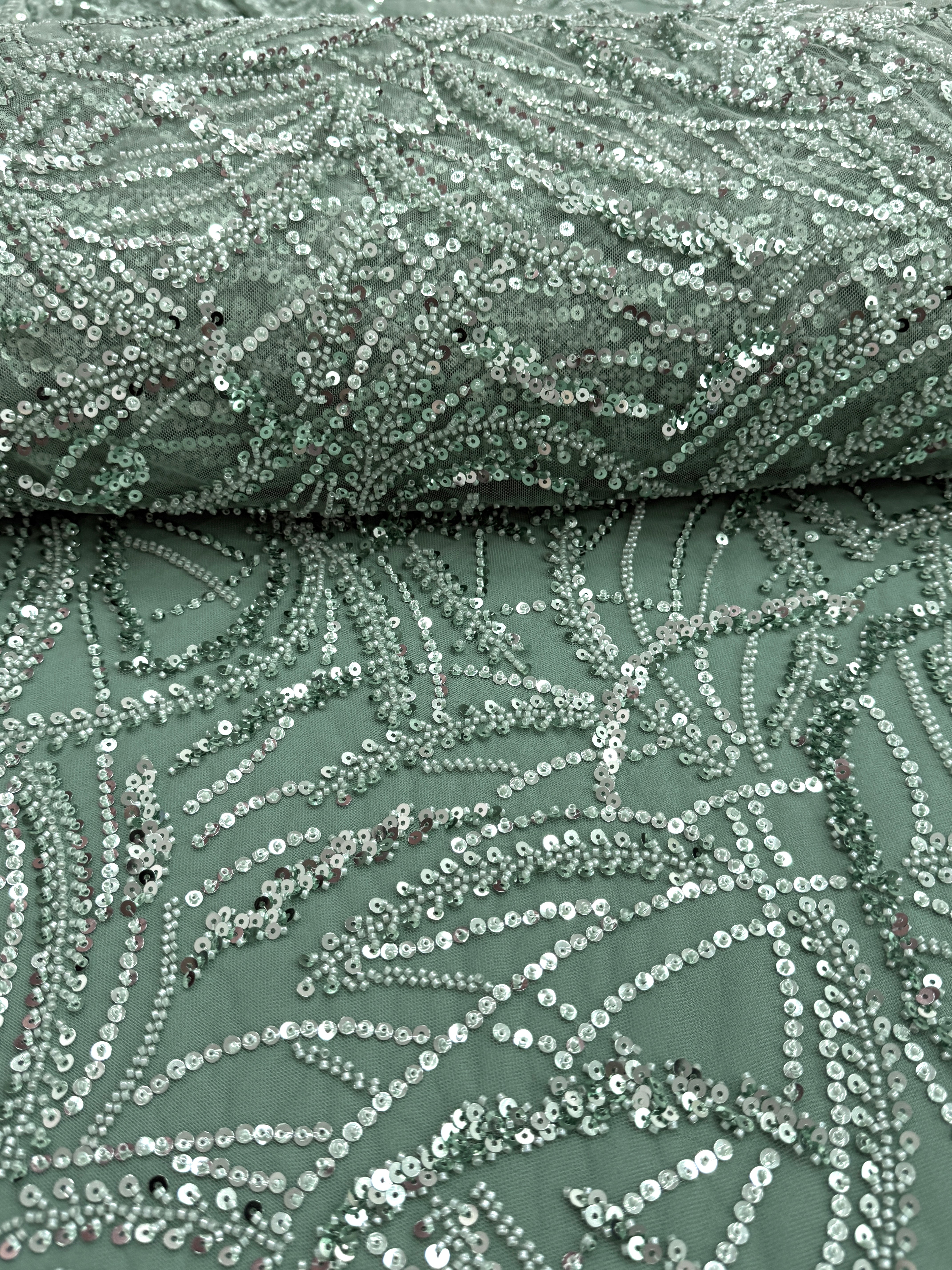Dantela Couture Verde Prafuit cu Model Geometric, cu Margele si Paiete