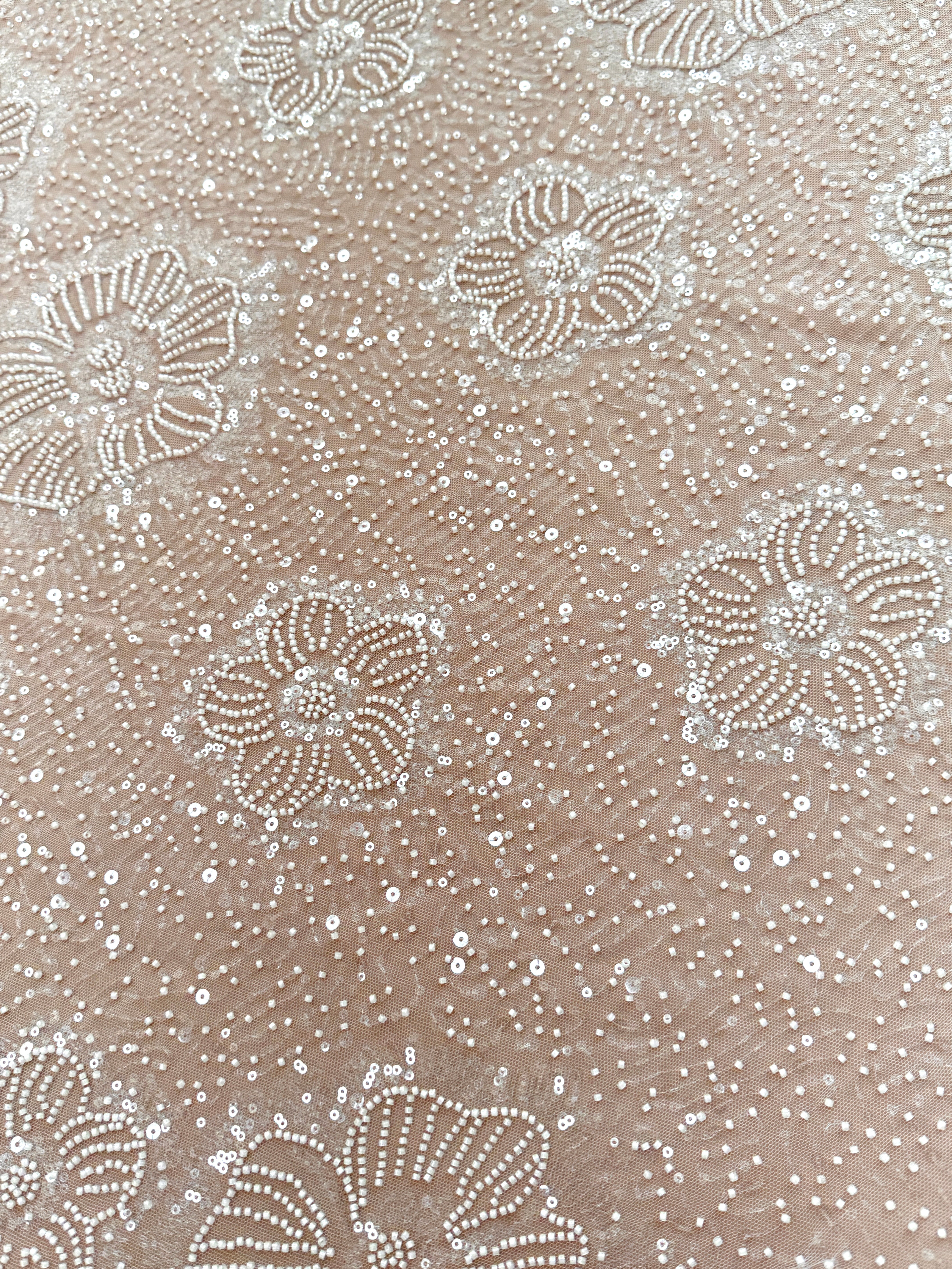 Dantela Couture Ivory cu Model Floral, cu Margele si Paiete