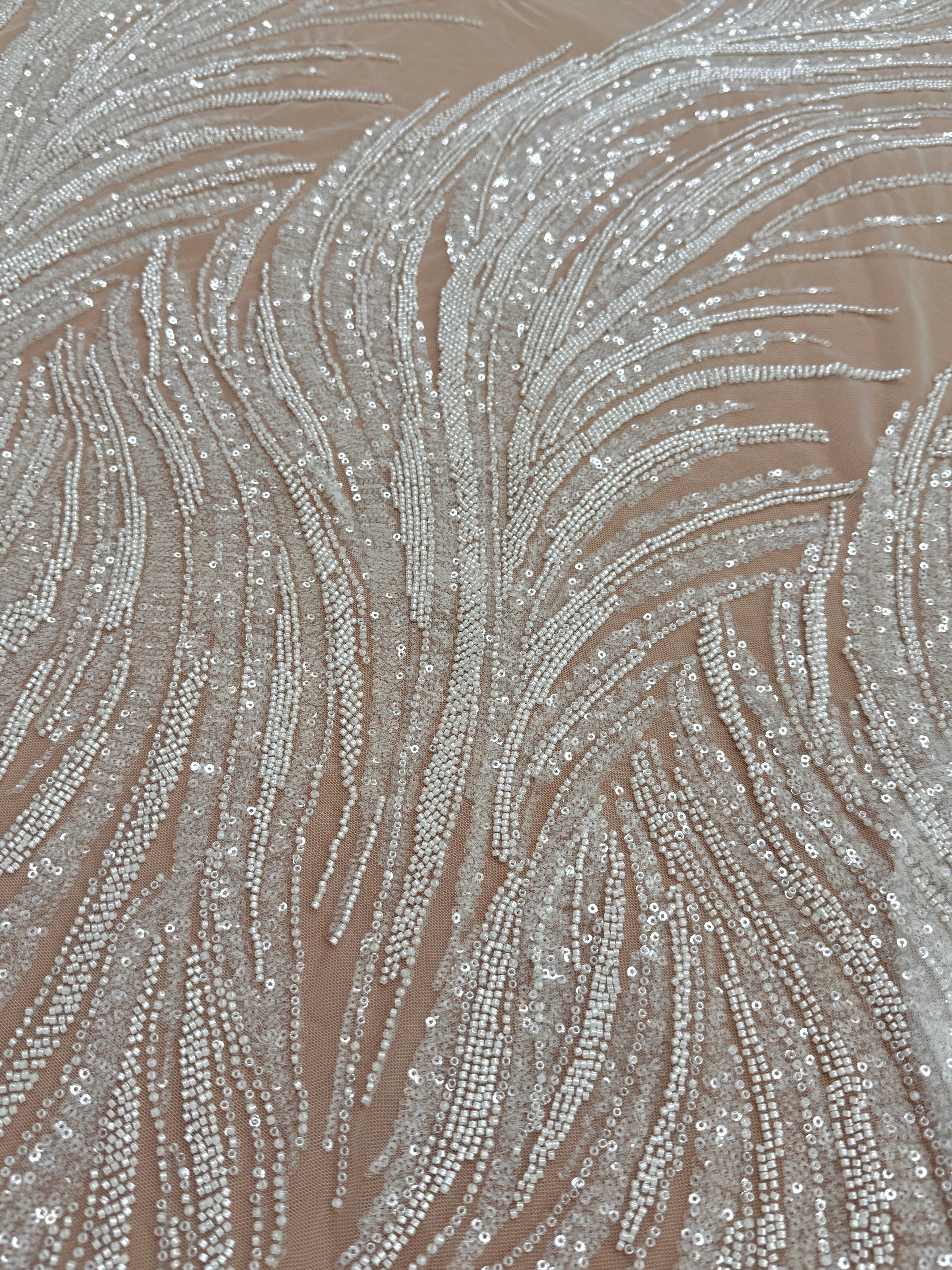 Dantela Couture Ivory cu Panou, cu Margele si Paiete