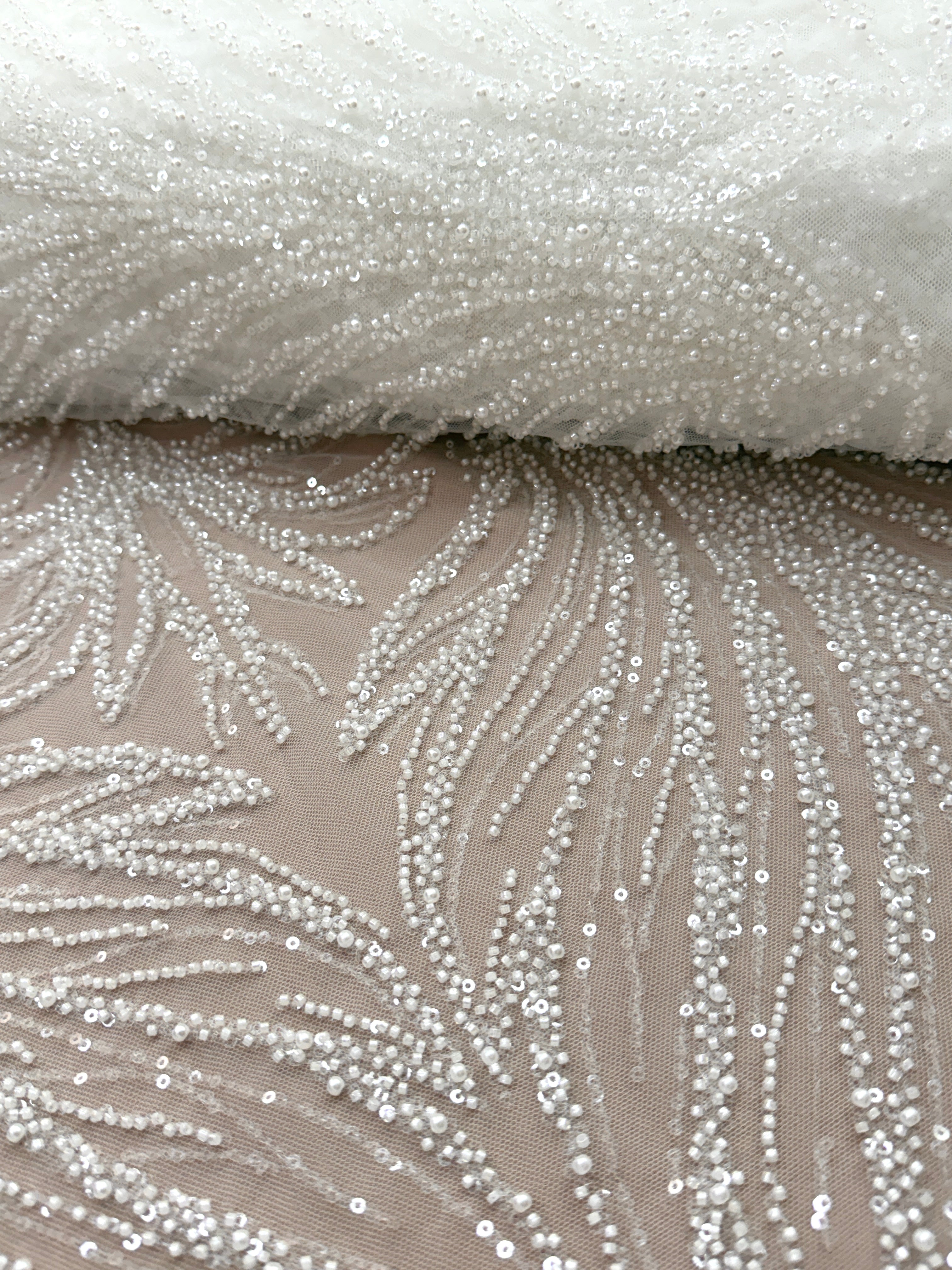 Dantela Couture Ivory cu Model Geometric, cu Perle, Margele si Paiete