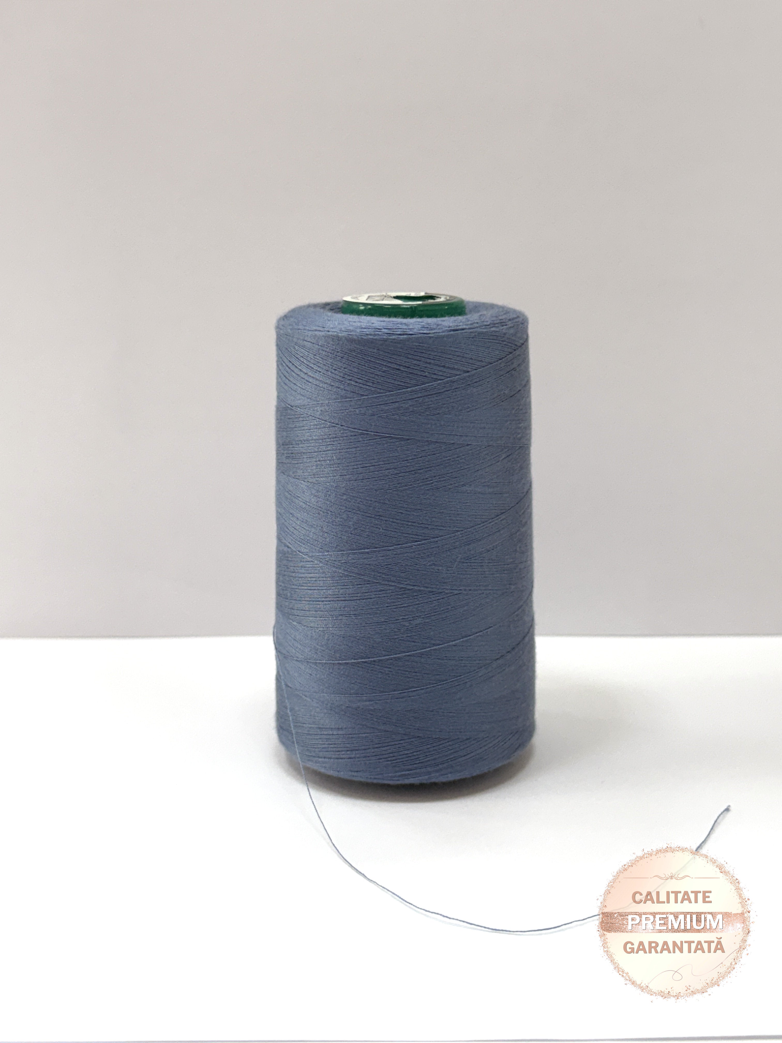 Ata de cusut Albastru Prafuit, 100% Spun Polyester (120)