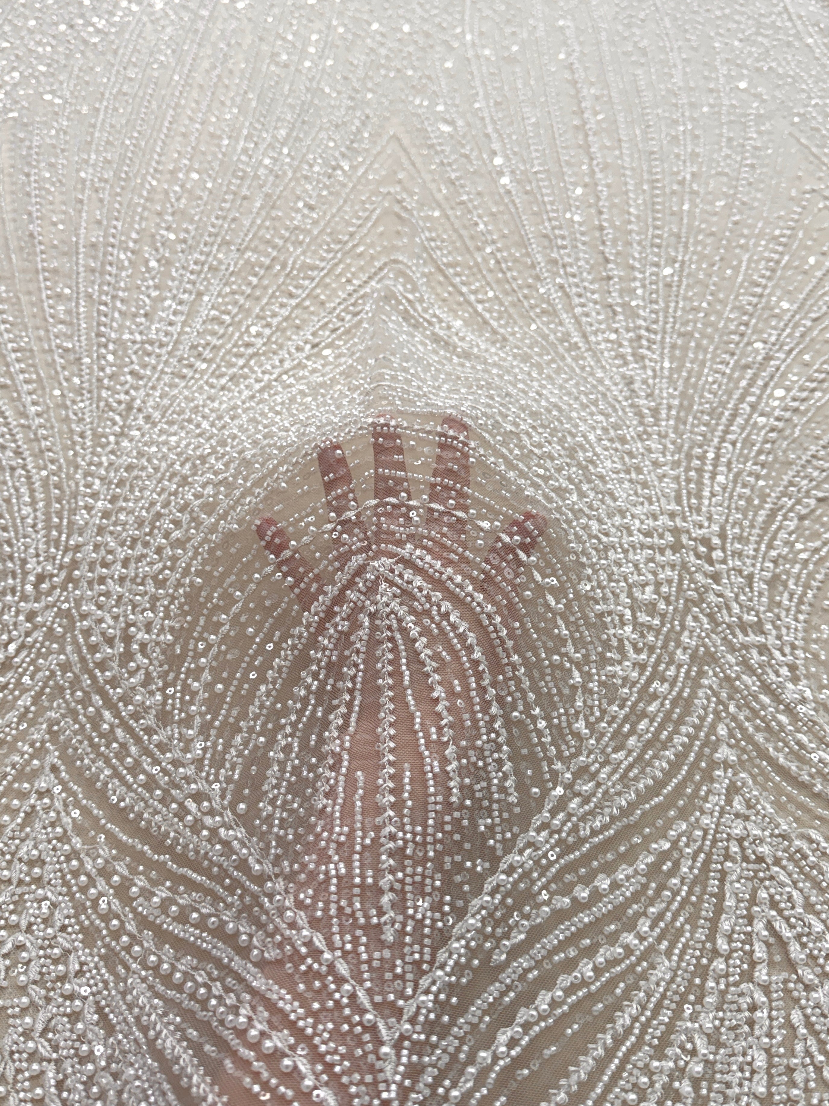 Dantela Couture Ivory cu Model Geometric, cu Perle, Margele si Paiete