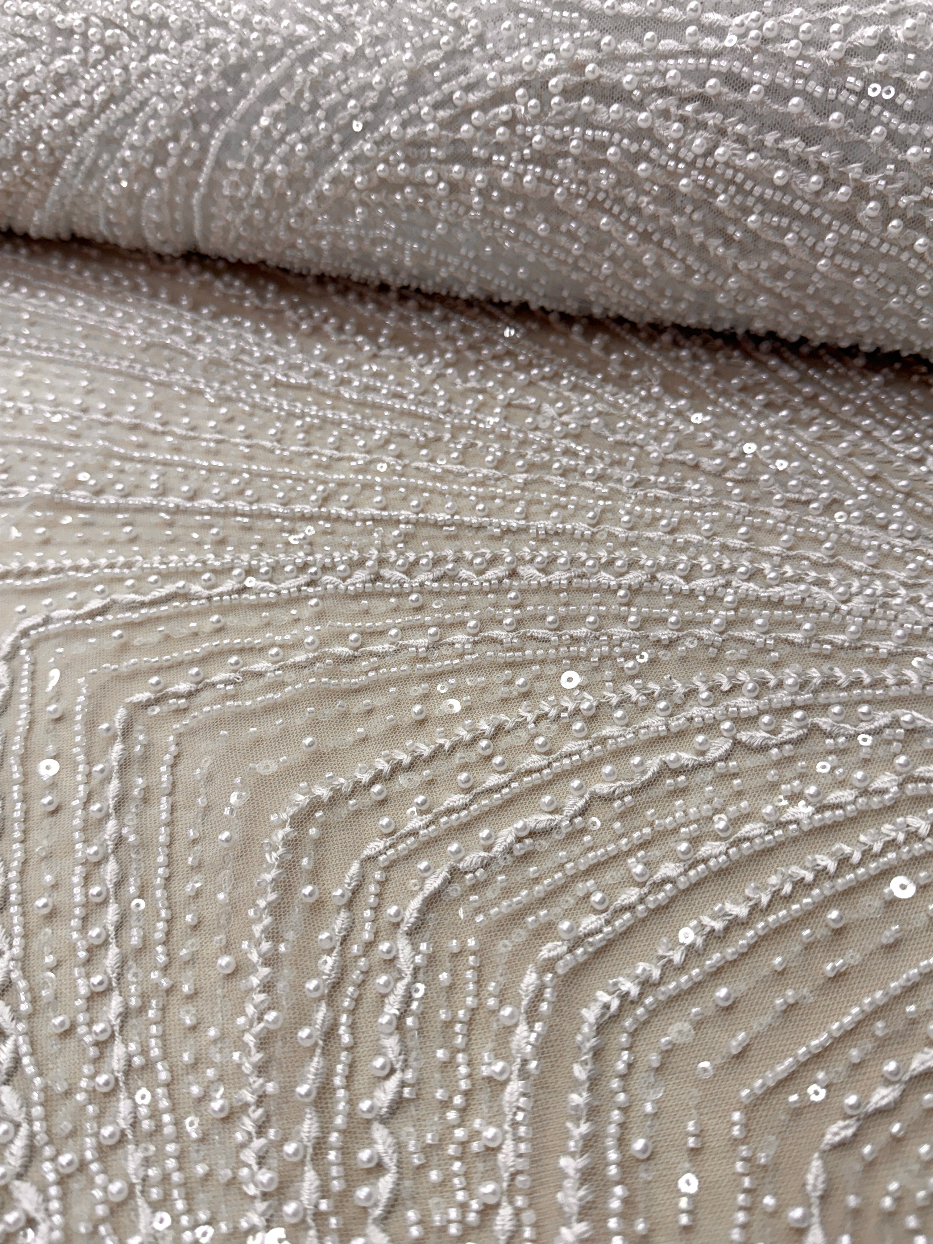 Dantela Couture Ivory cu Model Geometric, cu Perle, Margele si Paiete