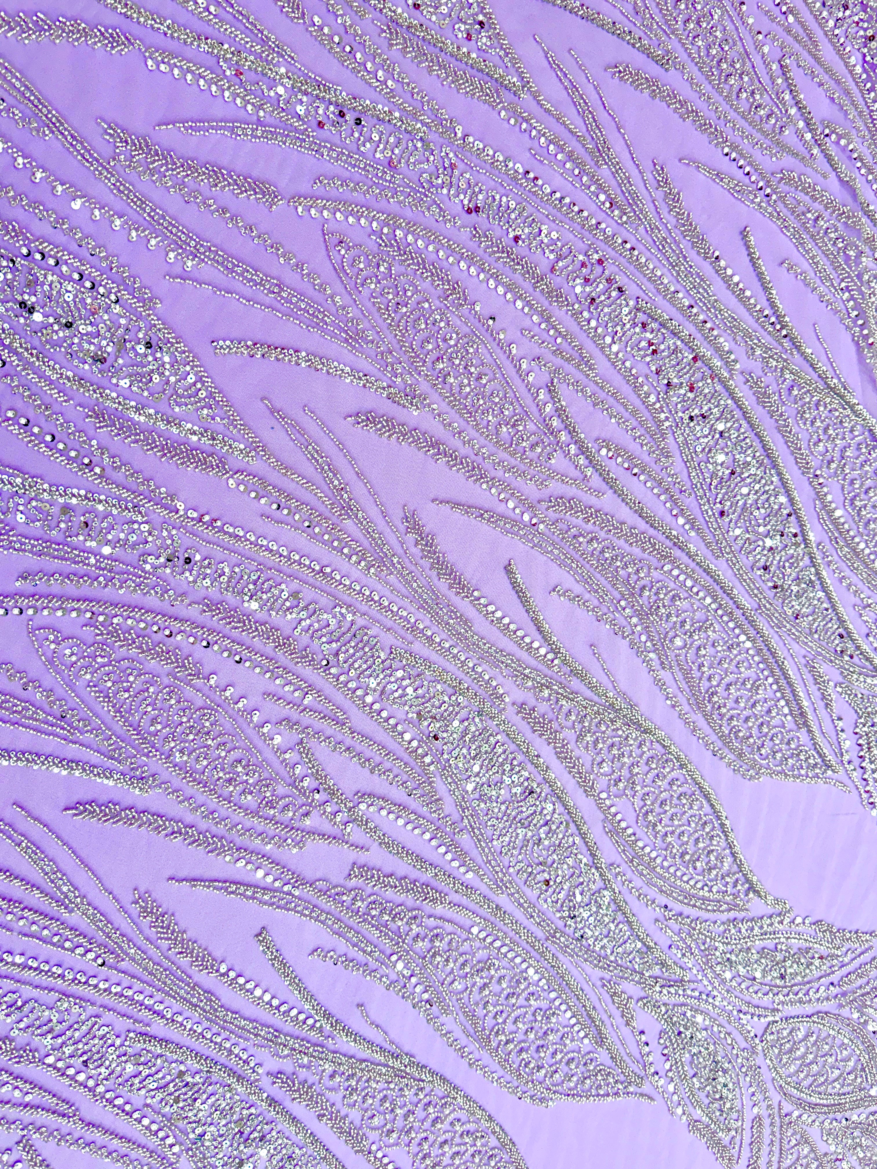 Dantela Couture Argintie pe Tulle Lavanda cu Panou, cu Perle, Margele si Paiete