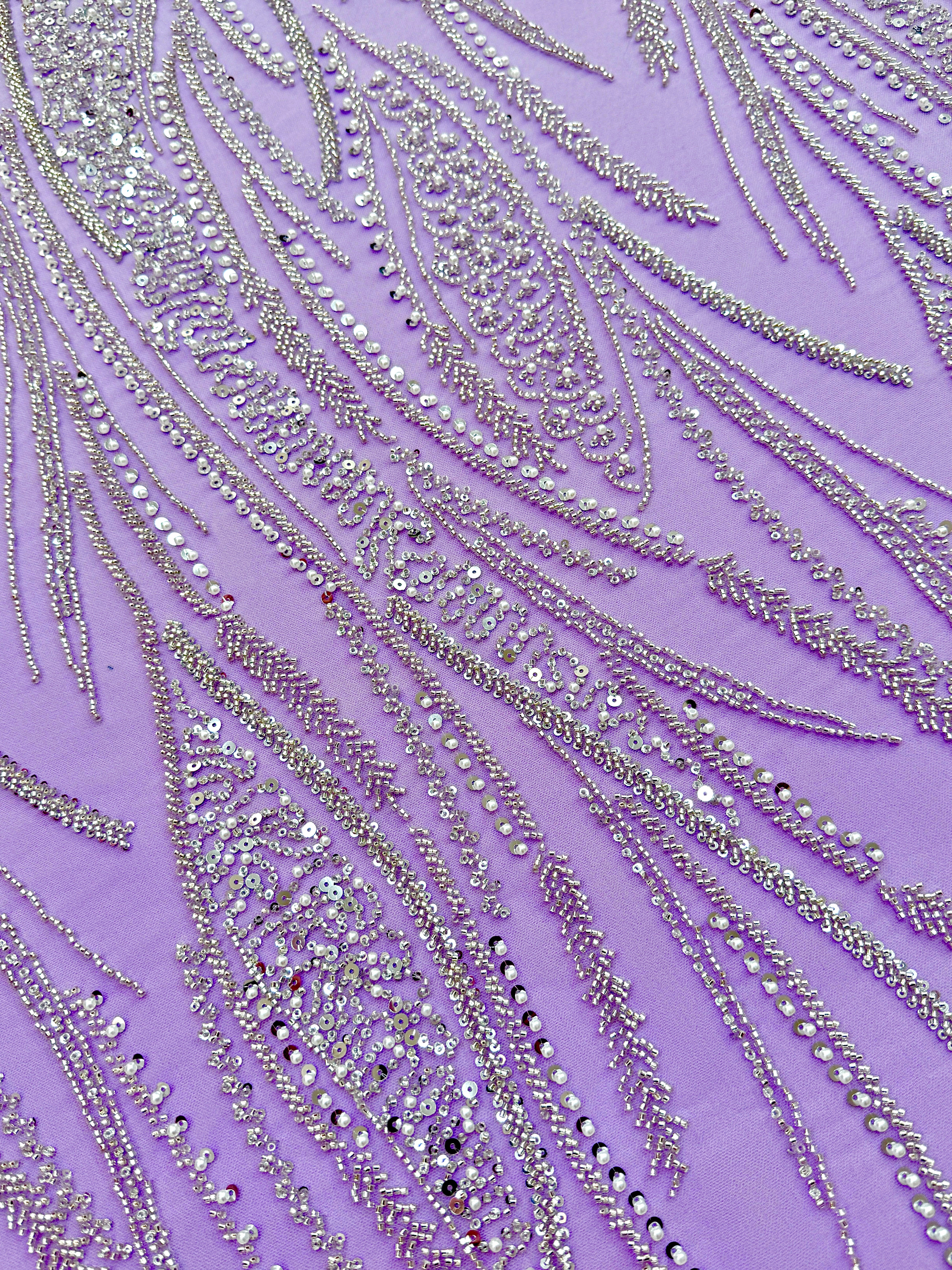 Dantela Couture Argintie pe Tulle Lavanda cu Panou, cu Perle, Margele si Paiete