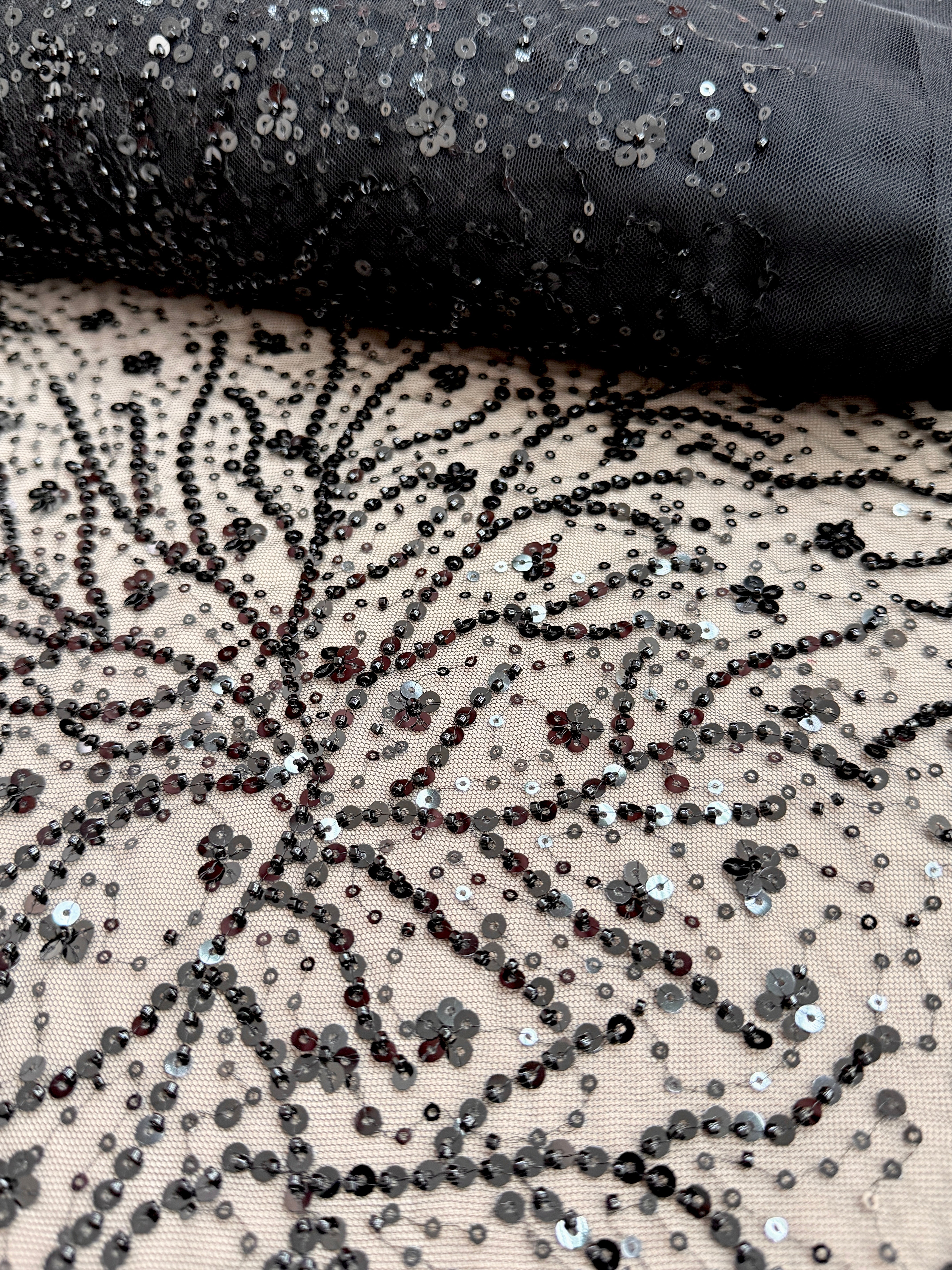 Dantela Couture Neagra cu Model Floral, cu Margele si Paiete