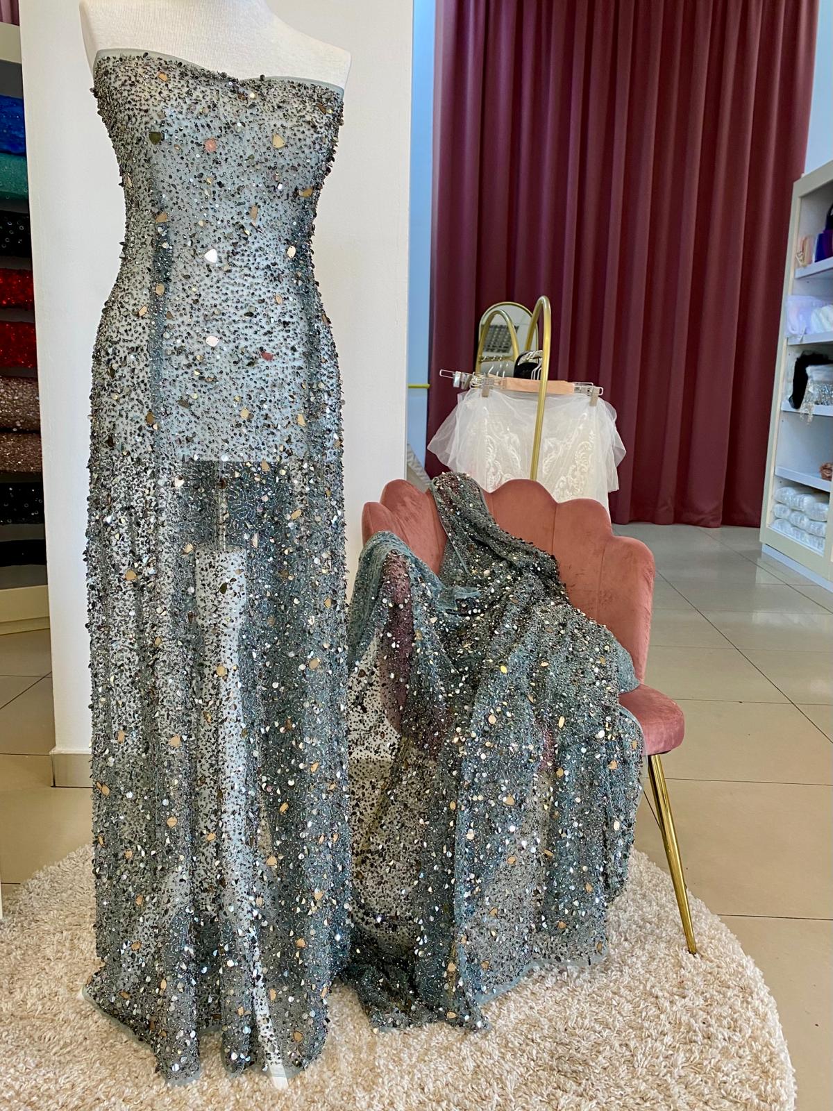 Dantela Gri Antracit Haute Couture, cu Oglinzi Aramii