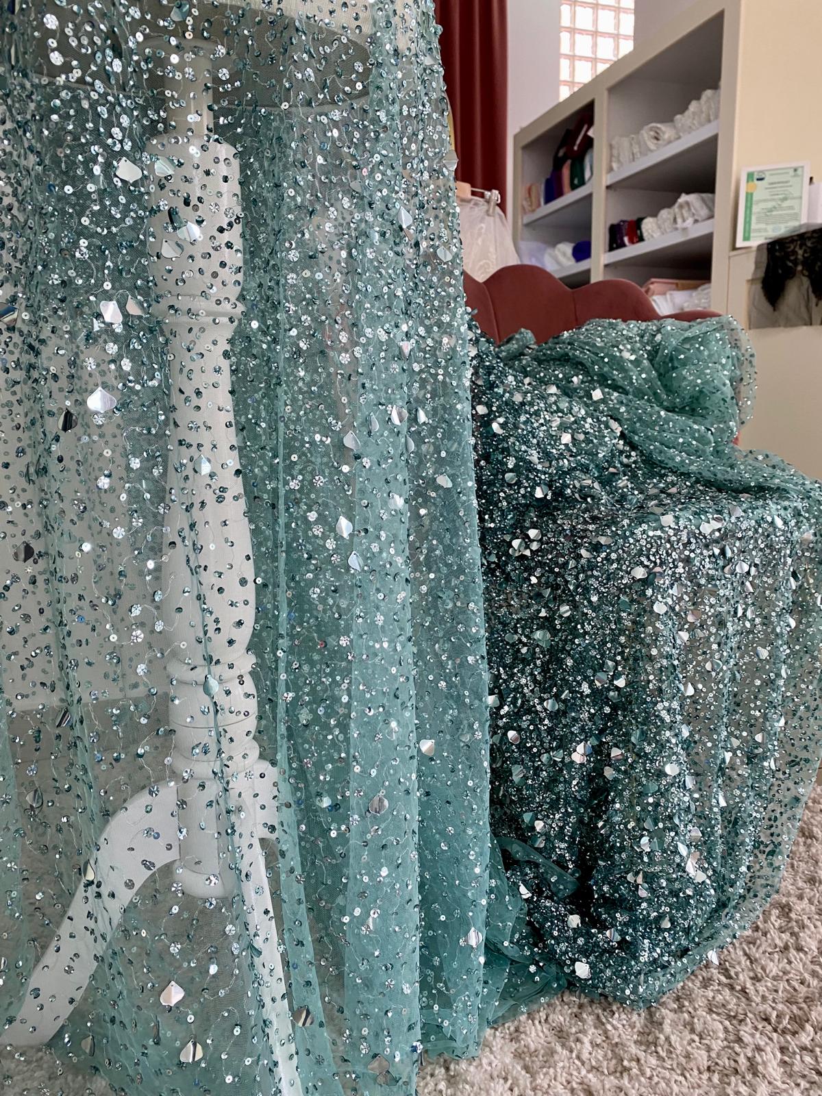 Dantela Verde Ou De Rata Haute Couture