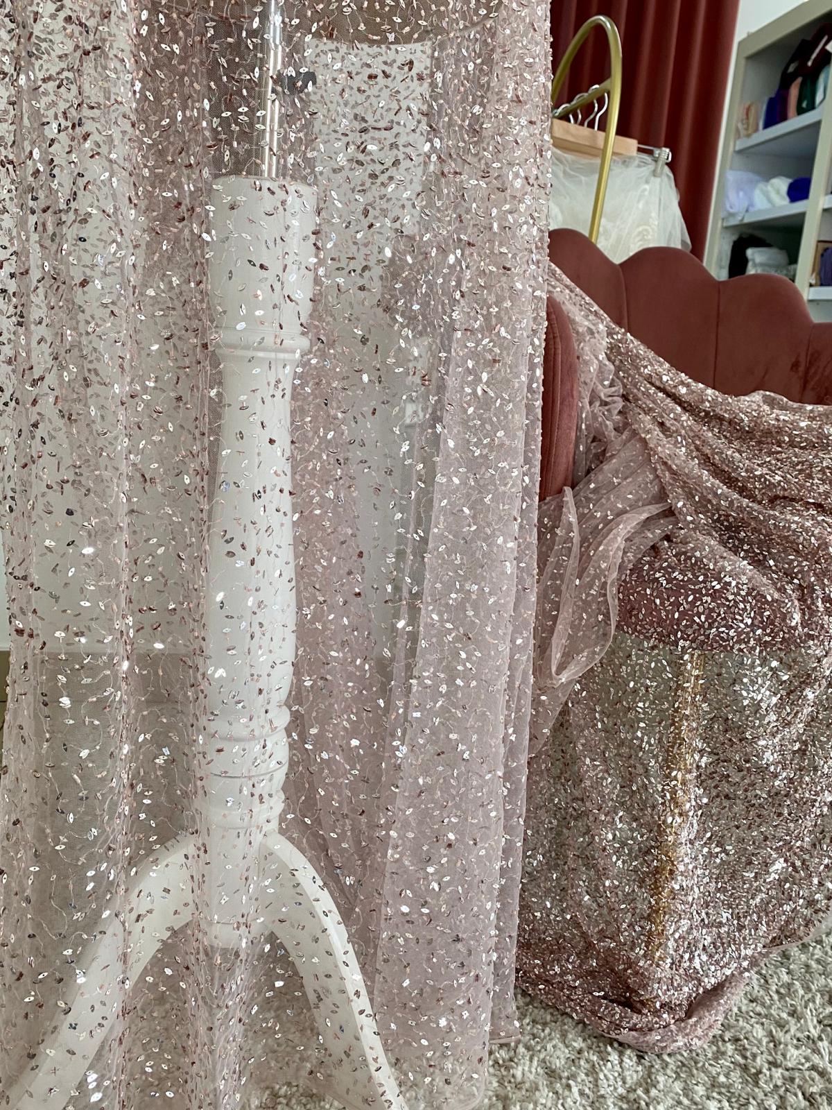 Dantela Pudra Haute Couture