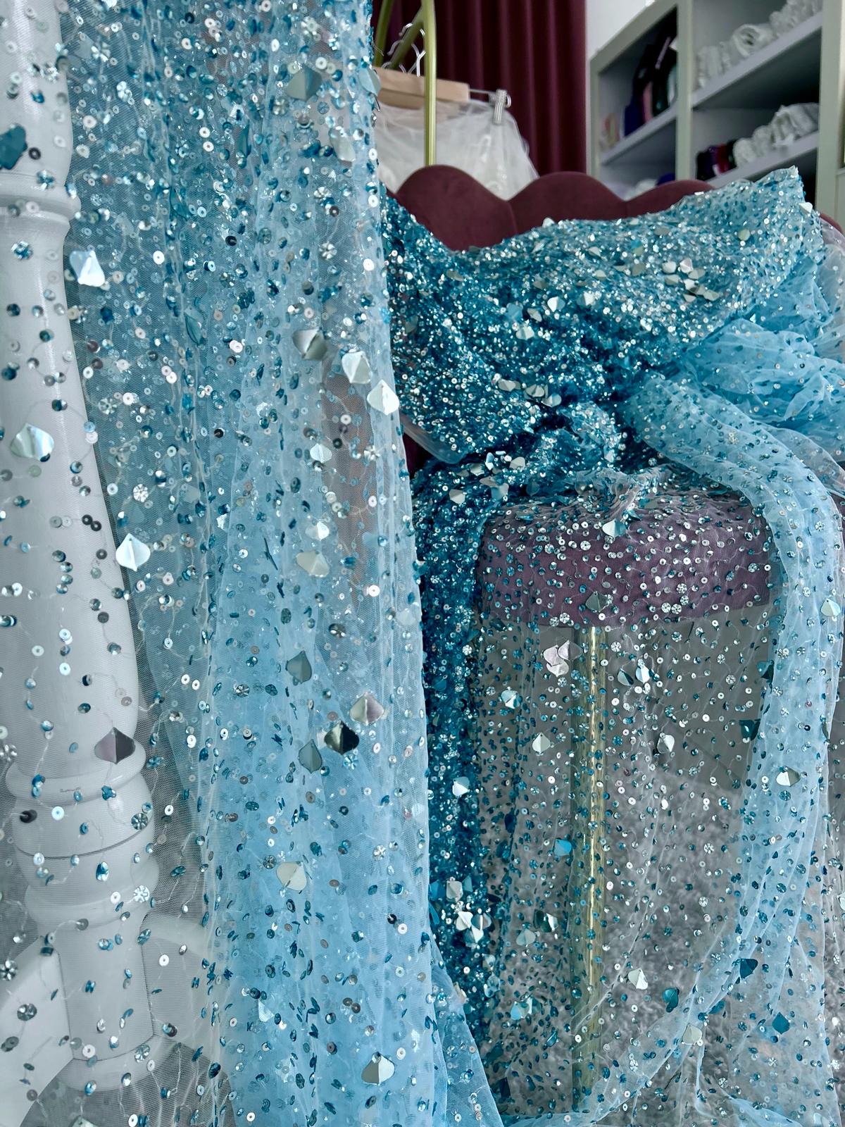 Tengerészkék Csipke Haute Couture