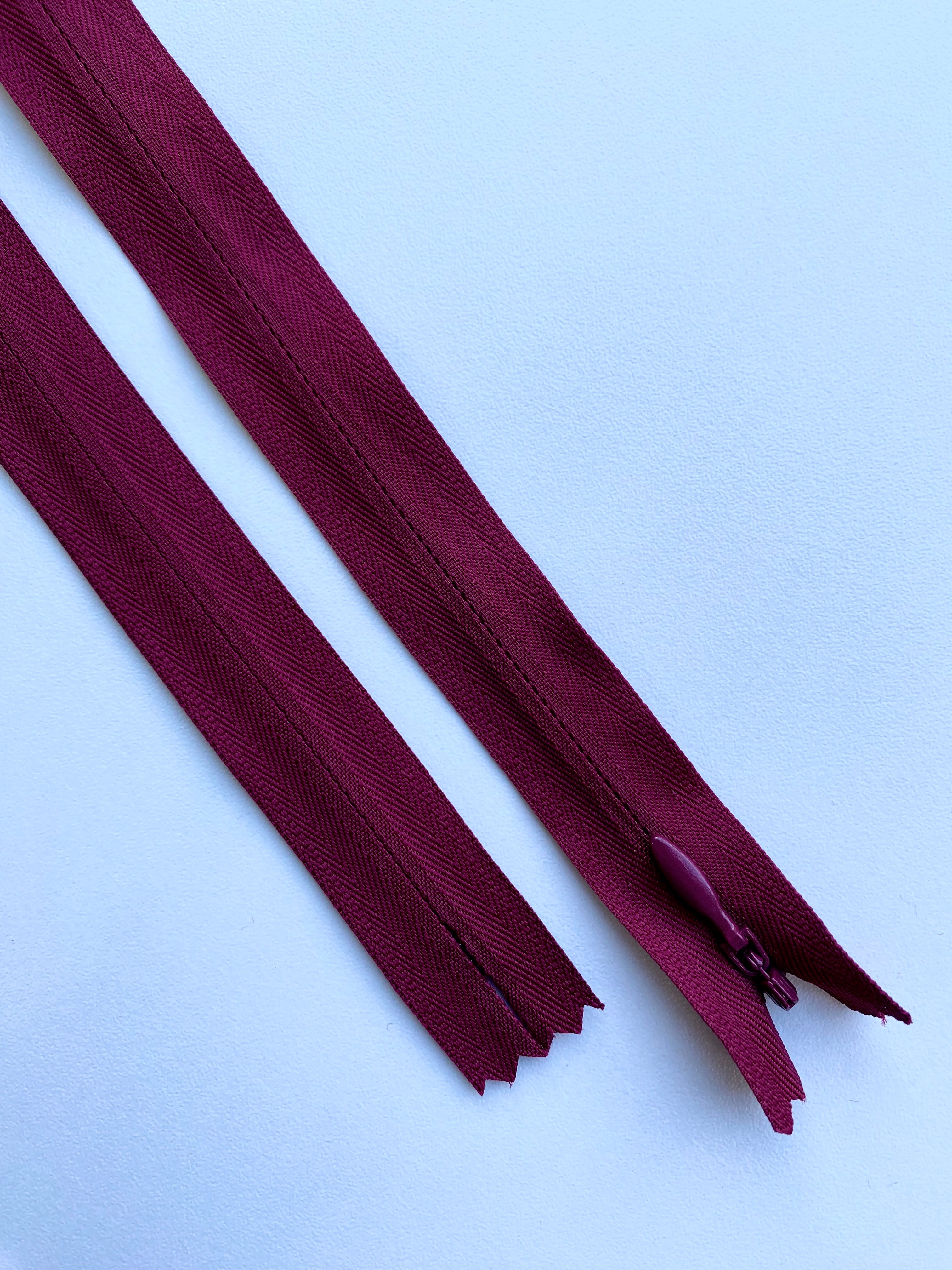 Fermoar Ascuns Premium Burgundy - 70 cm Lungime