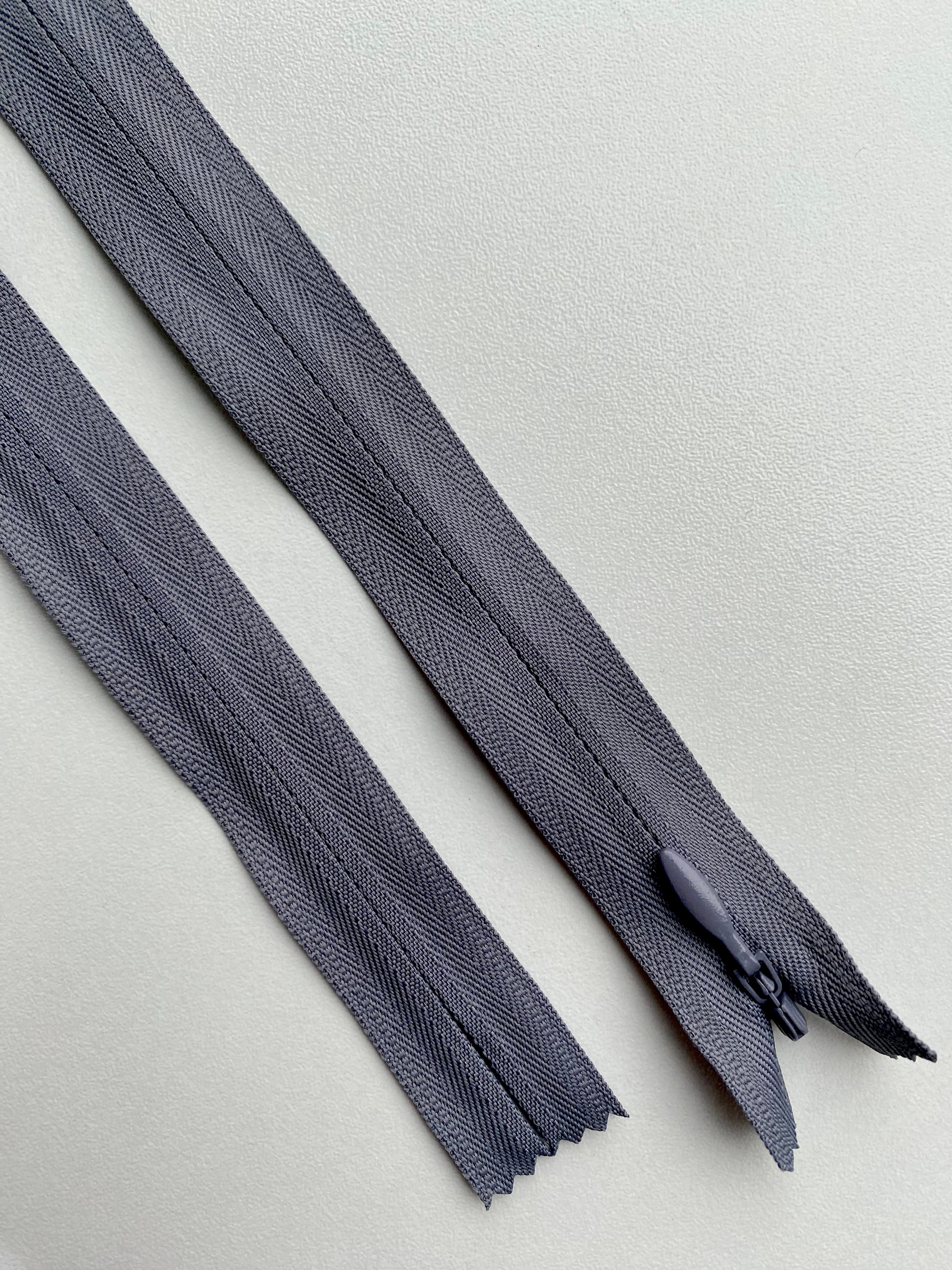Fermoar Ascuns Premium Gri Inchis - 70 cm Lungime