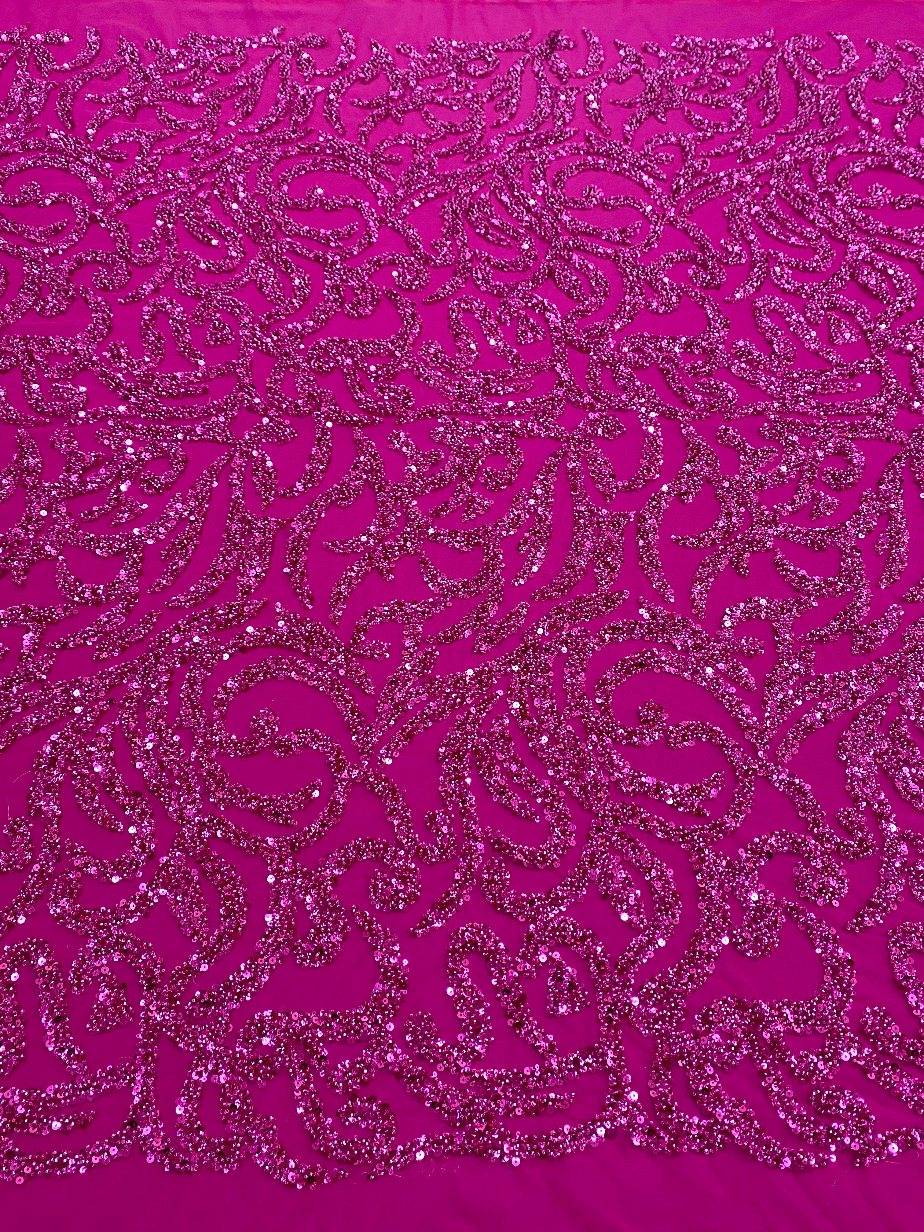 Dantela Couture Fucsia cu Model Geometric, cu Margele si Paiete
