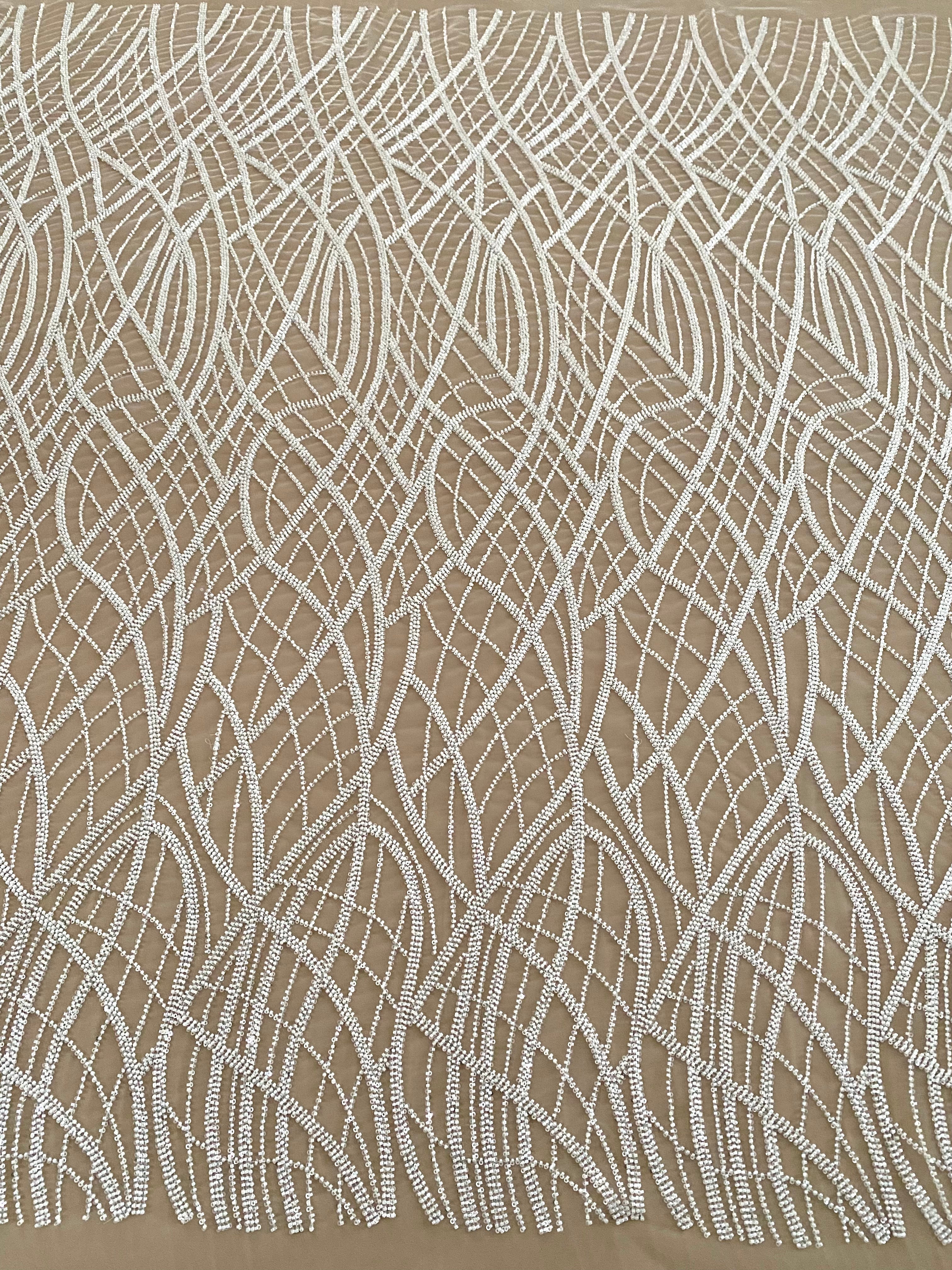 Cupon 1.18 m din Dantela Couture Ivory cu Model Liniar, cu Margele si Paiete