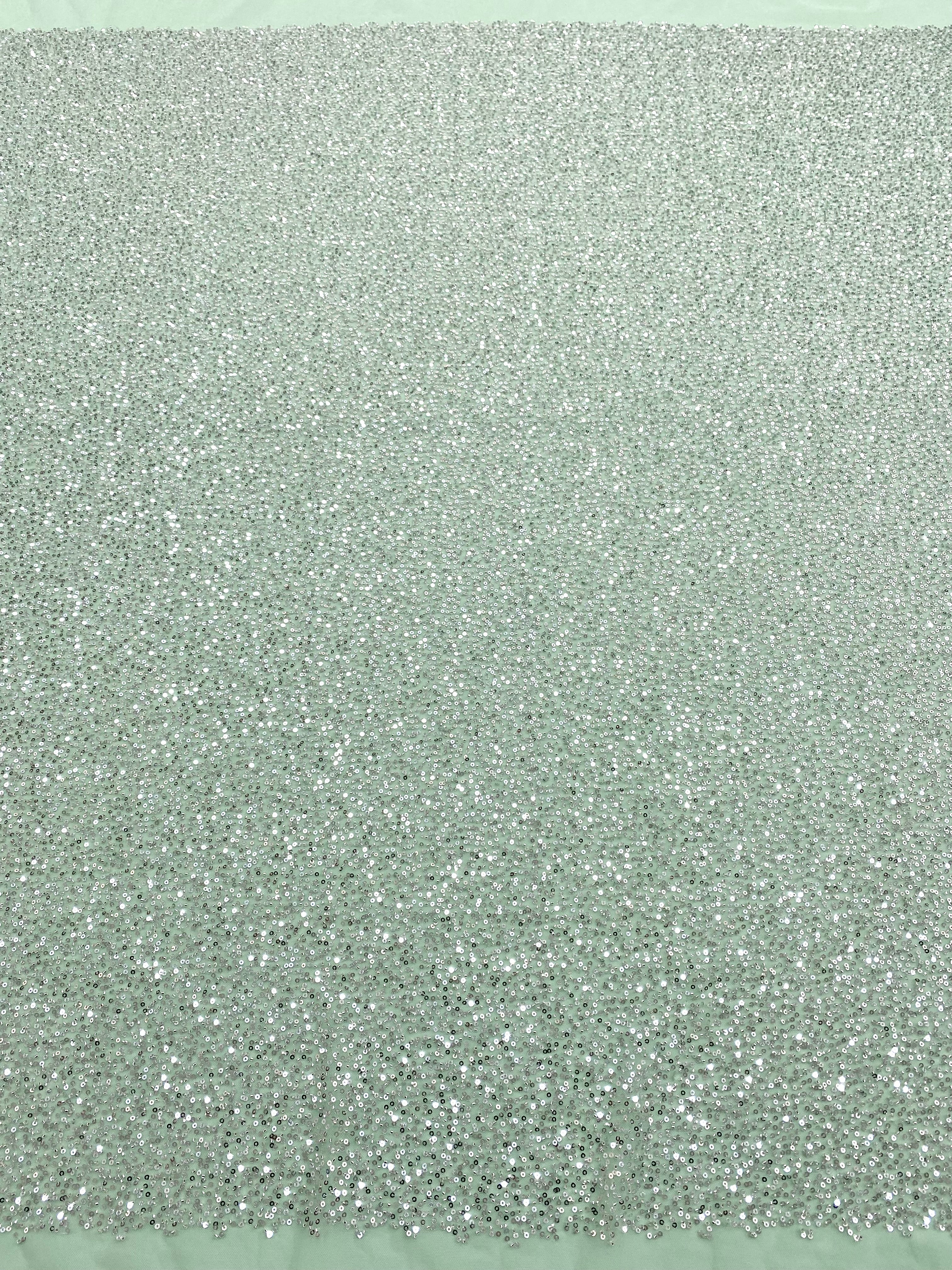 Cupon 1.20 m Dantela Couture Argintie pe Tulle Verde Menta cu Model General, cu Margele si Paiete