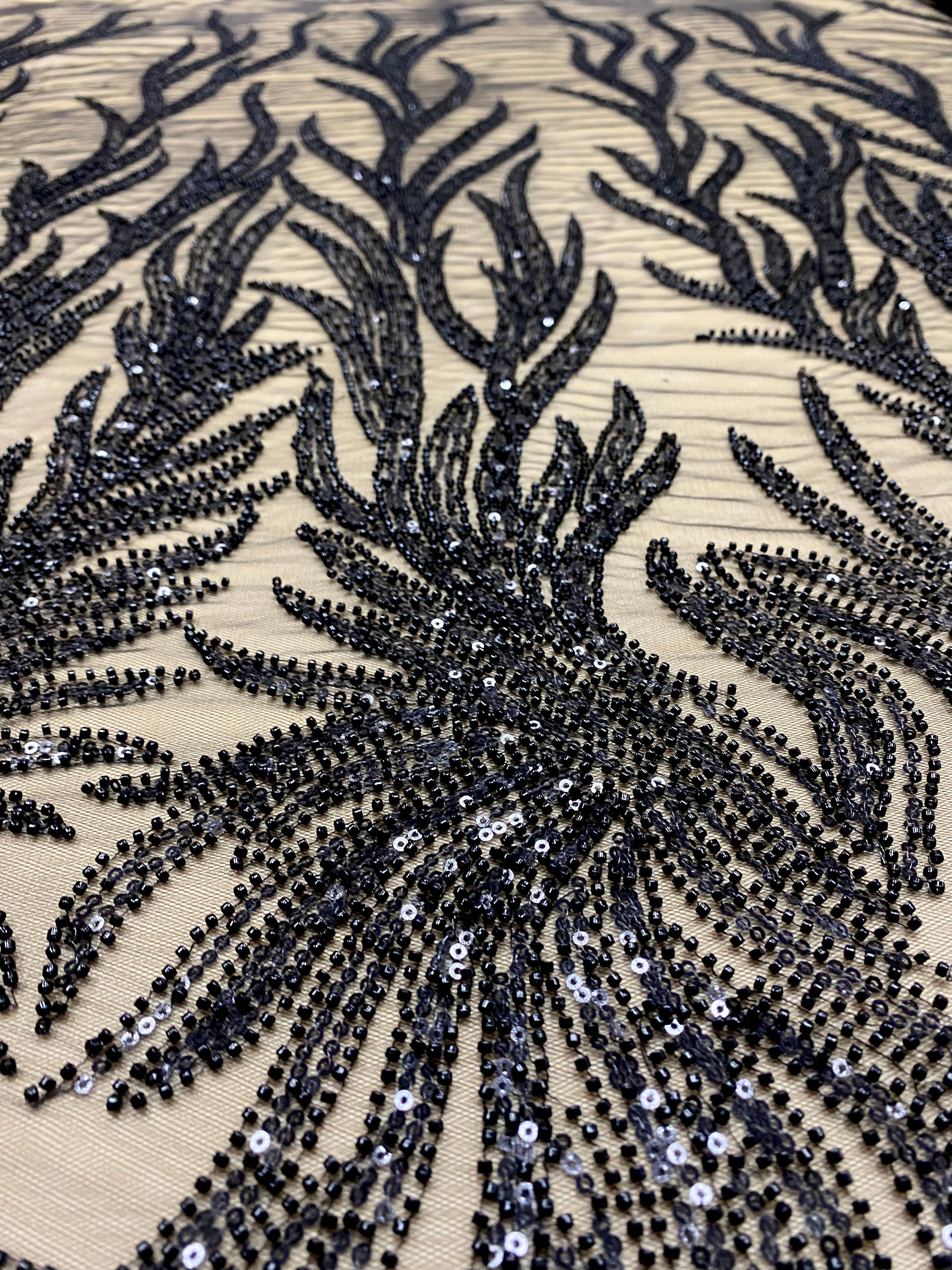 Dantela Couture Neagra cu Siraguri, cu Margele si Paiete