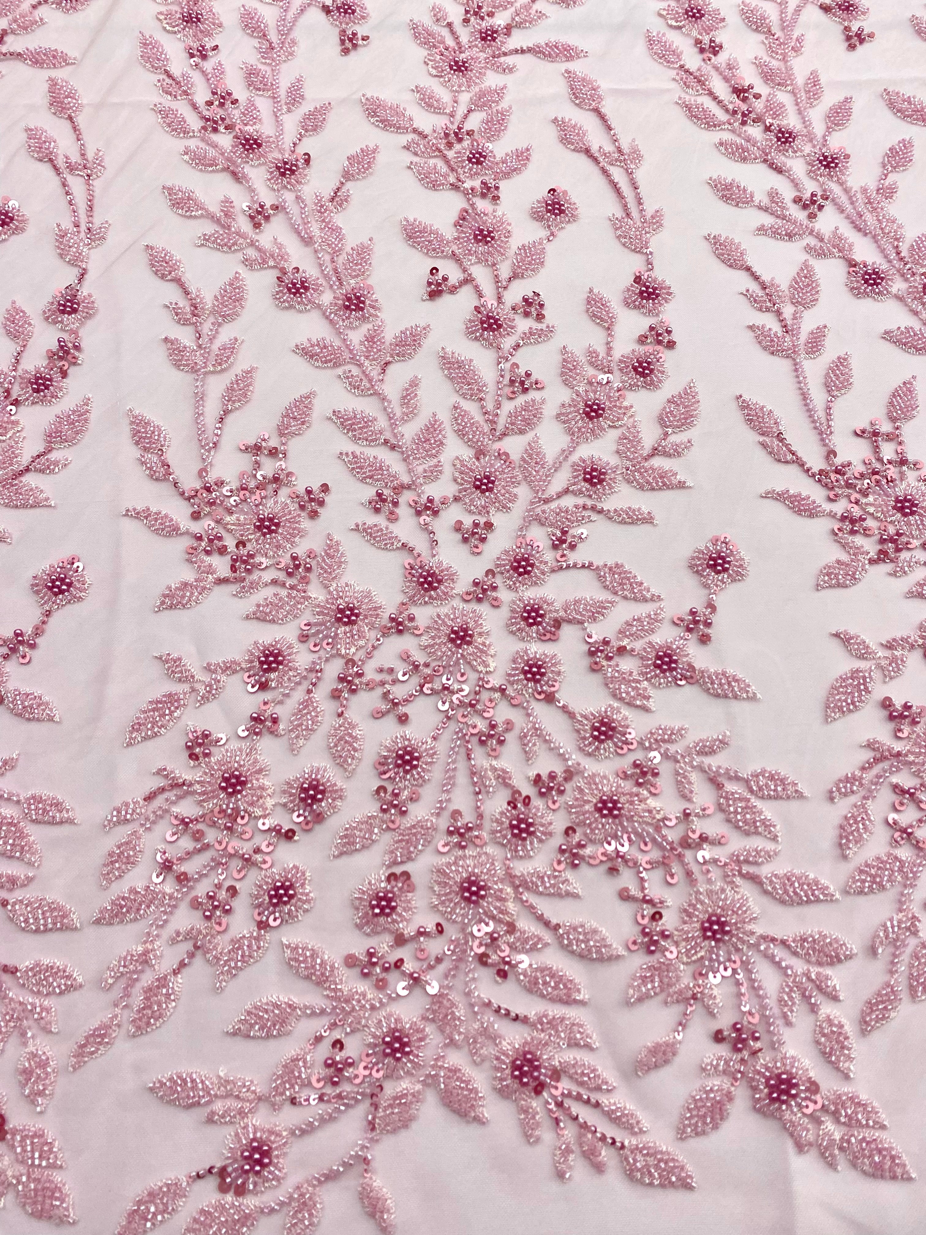 Dantela Couture Roz cu Model Floral, Perle, Margele si Paiete