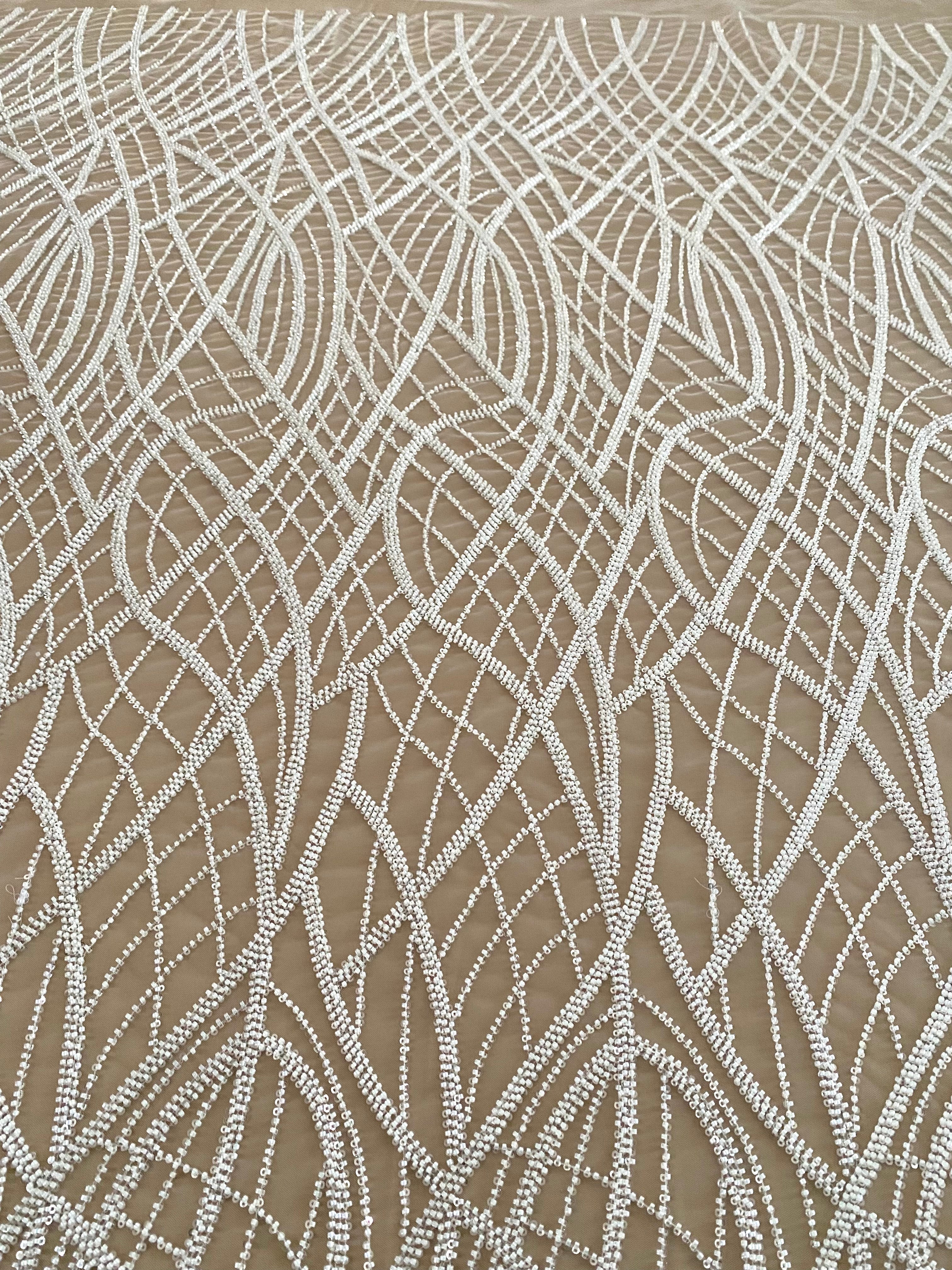 Cupon 1.18 m din Dantela Couture Ivory cu Model Liniar, cu Margele si Paiete