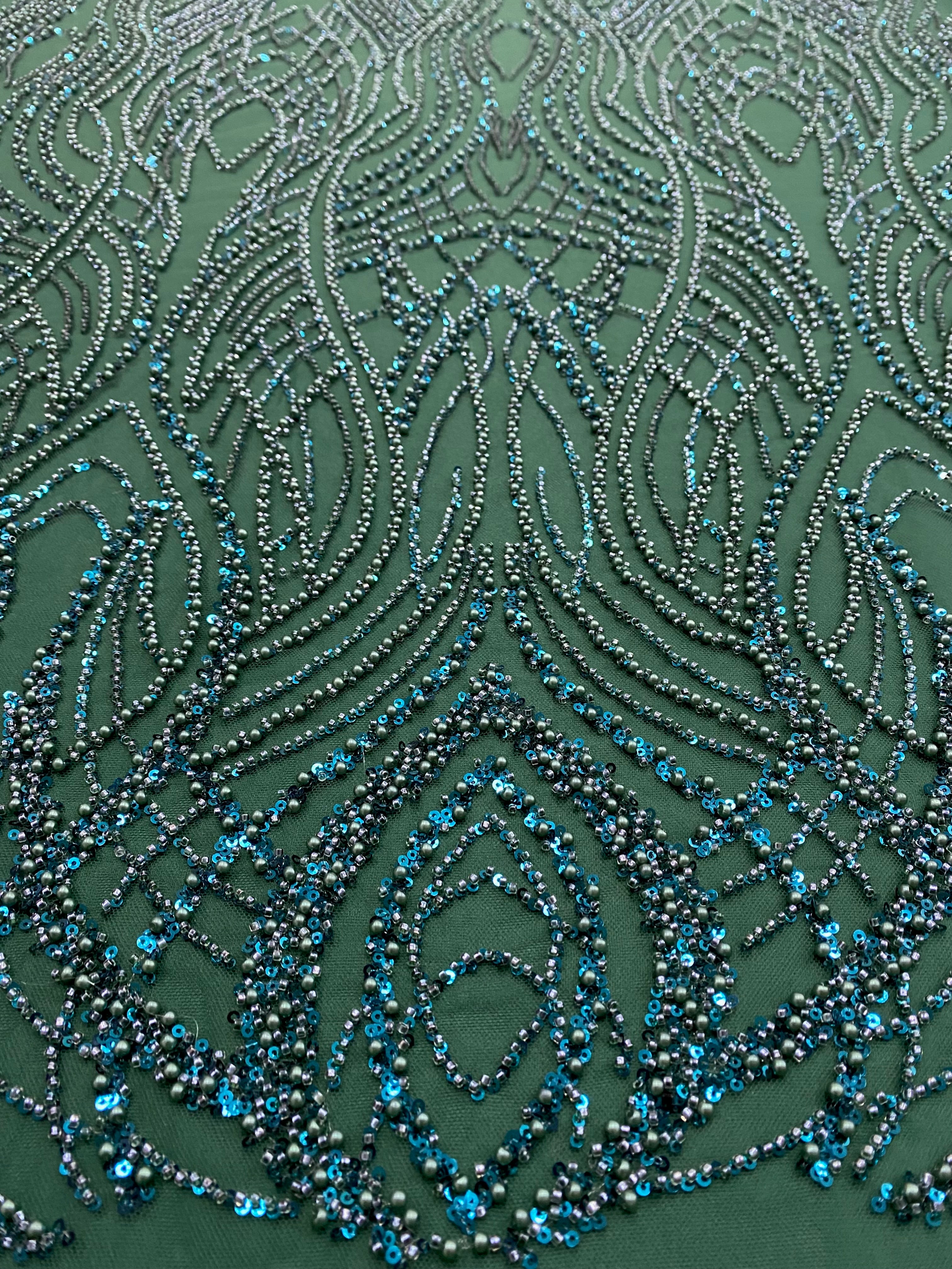 Dantela Couture Verde Smarald cu Perle, Margele si Paiete
