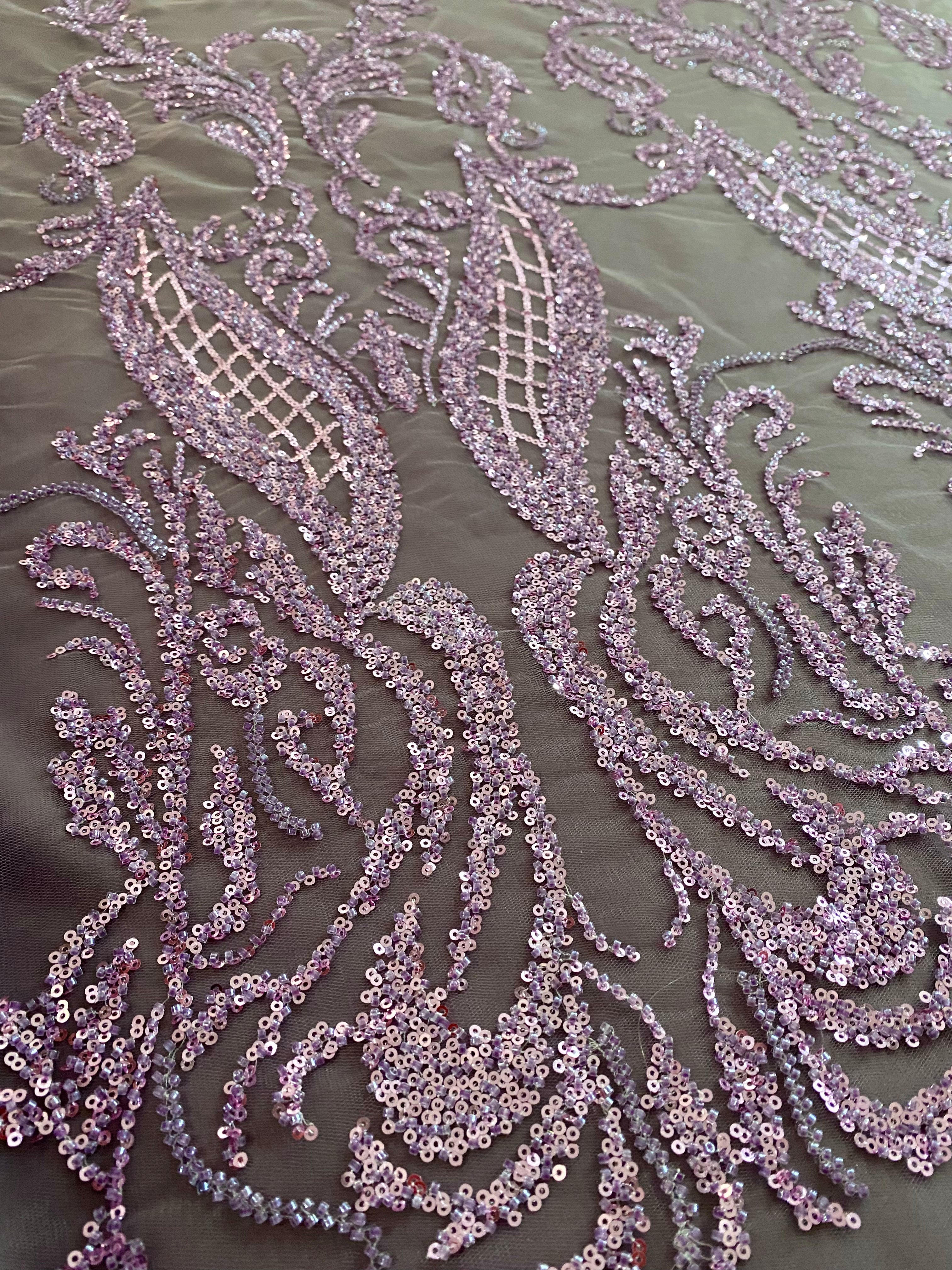 Dantela Couture Lavanda Pudrata cu Model Geometric, cu Margele si Paiete