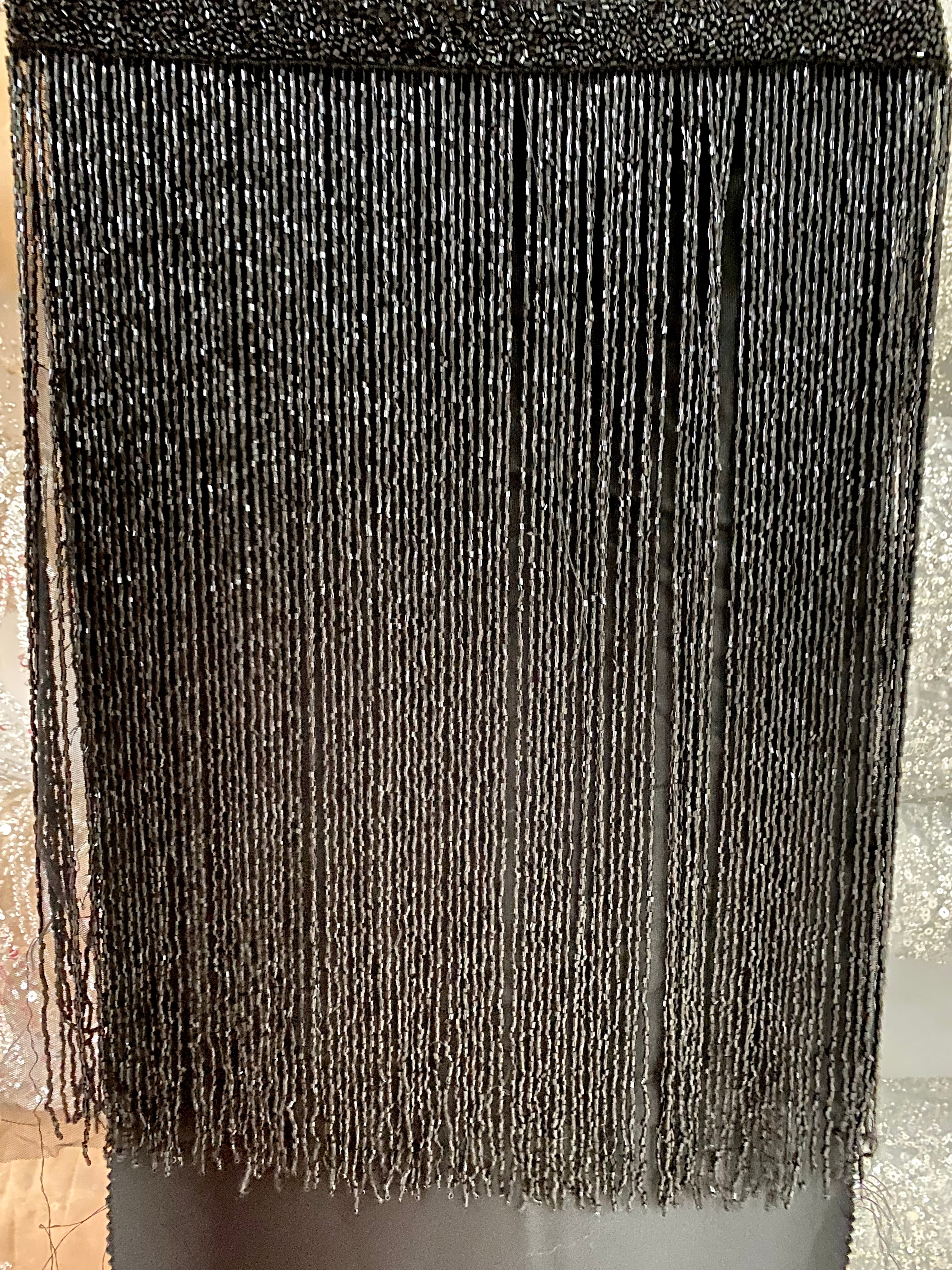 Franjuri Negri din Margele de Sticla - 40 cm lungime