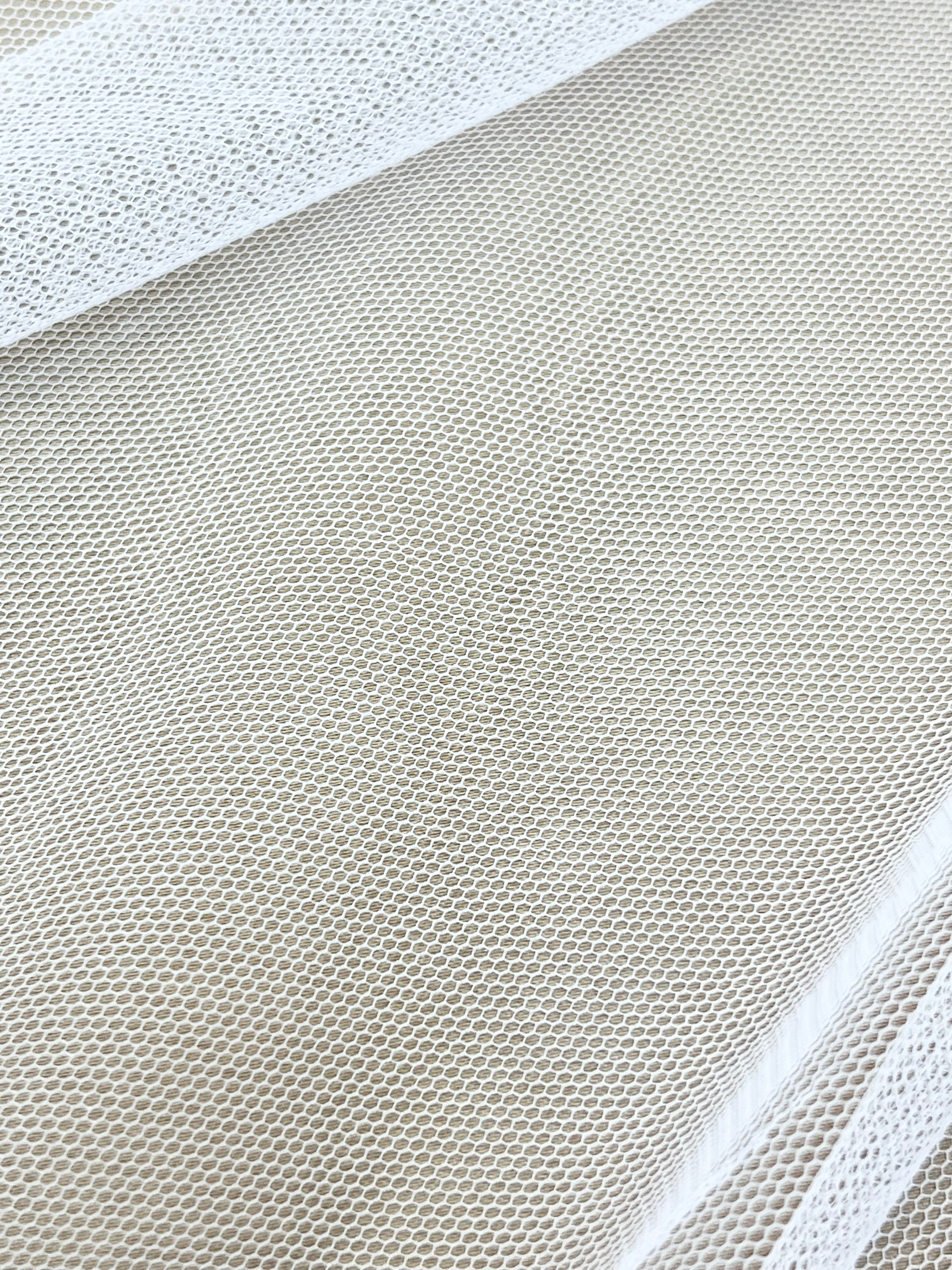 Tulle Elastic Alb - 1.5 m Latime