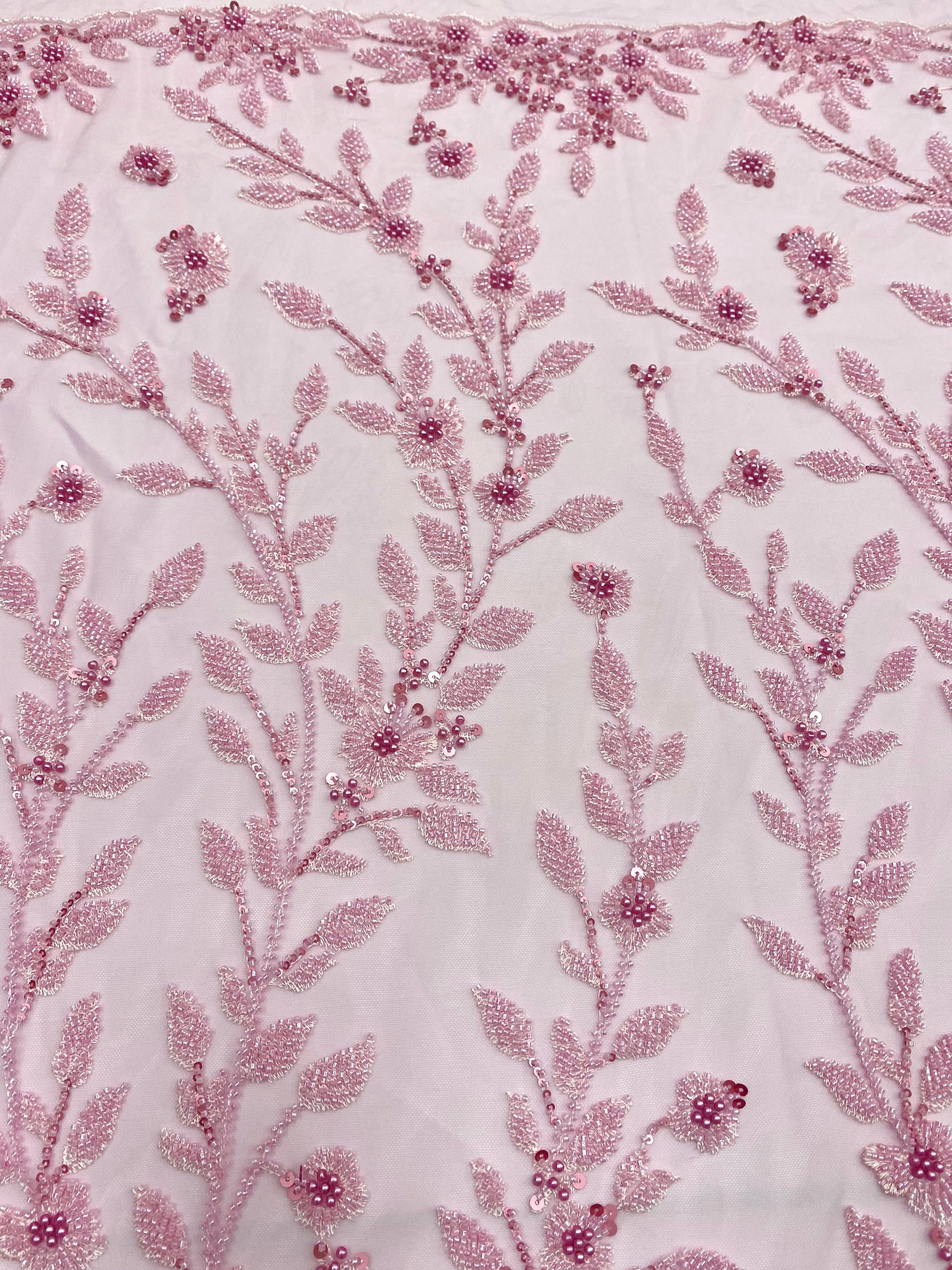 Dantela Couture Roz cu Model Floral, Perle, Margele si Paiete