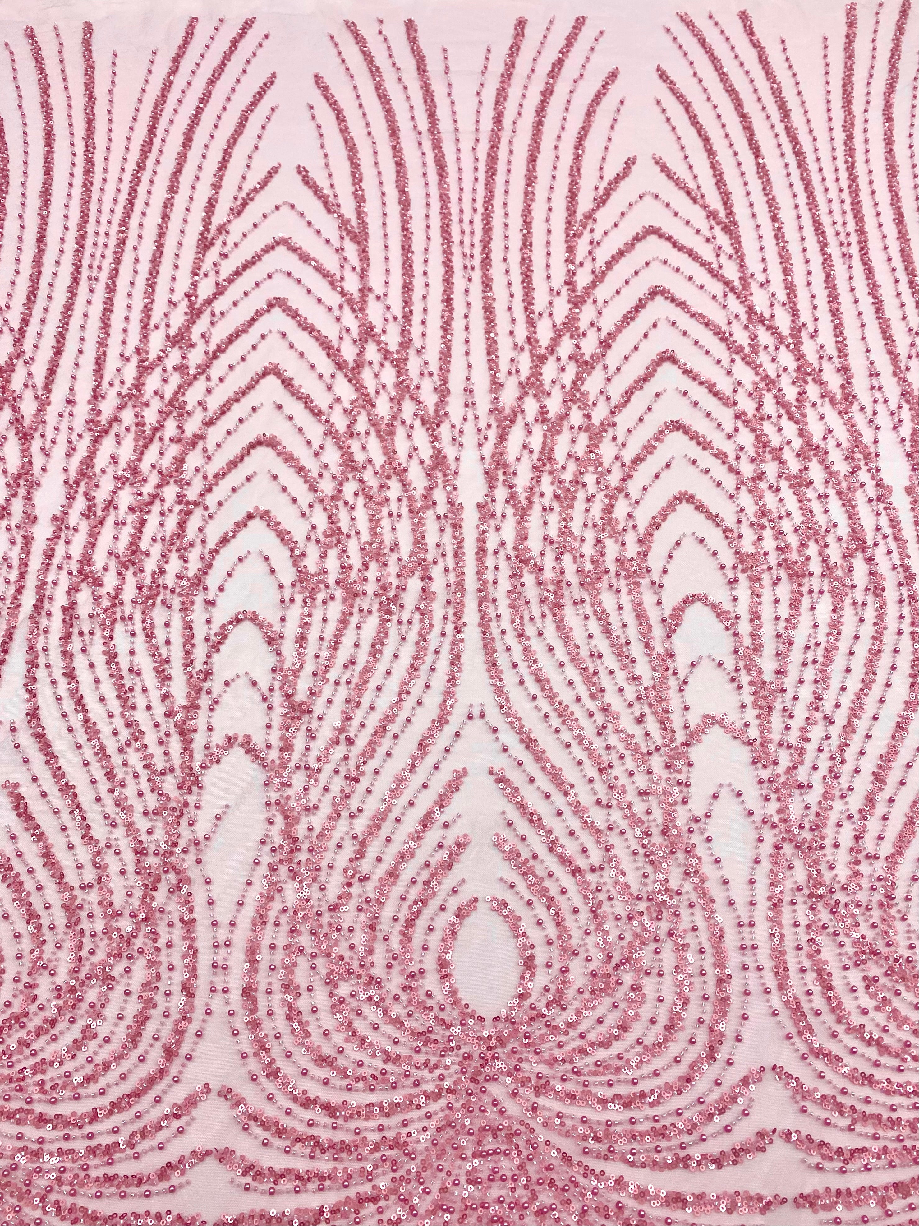 Csipke Couture rózsaszín panellel, gyöngyökkel, gyöngyökkel és flitterekkel