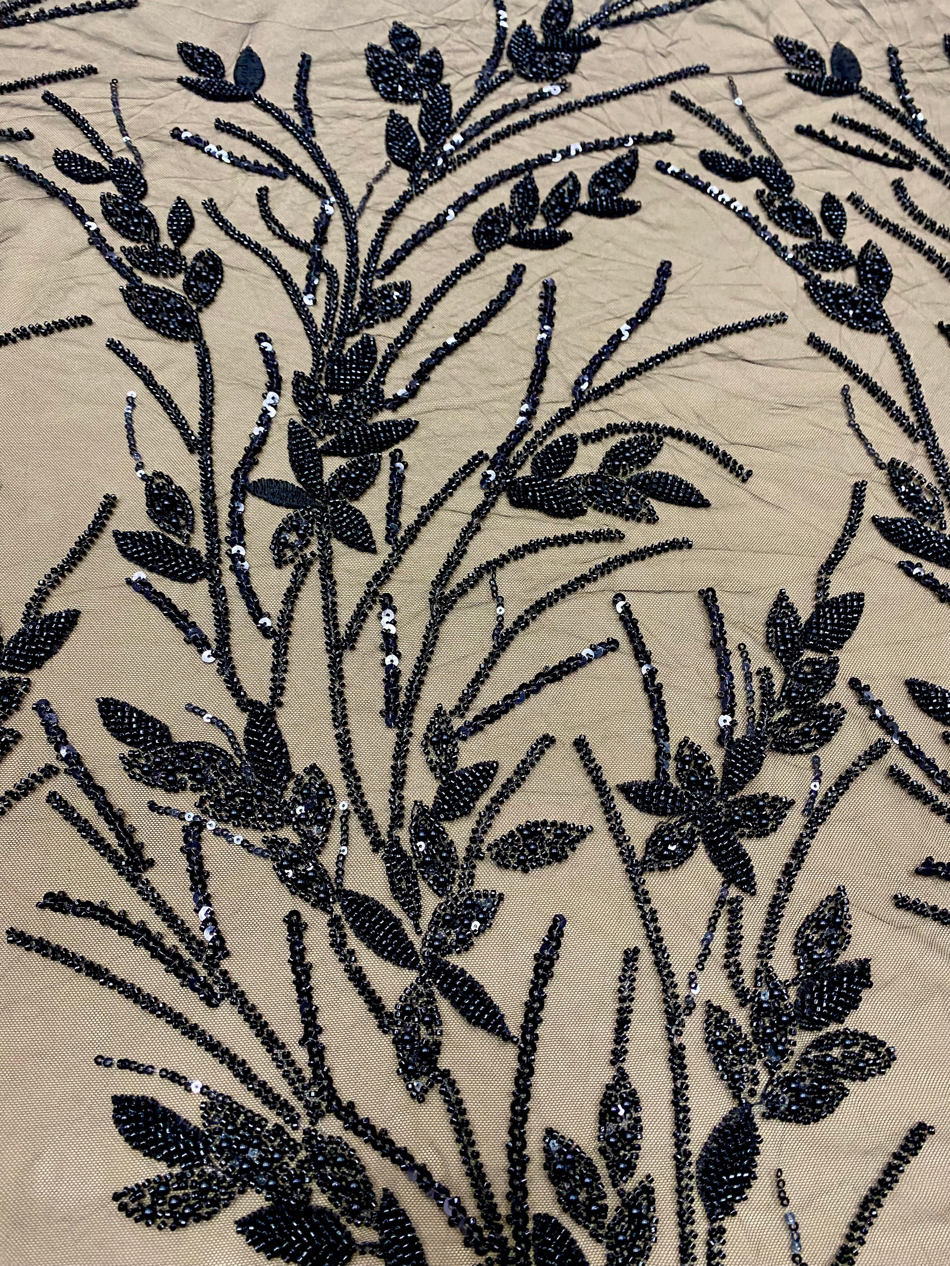 Dantela Couture Neagra cu Model Floral, Perle, Margele si Paiete