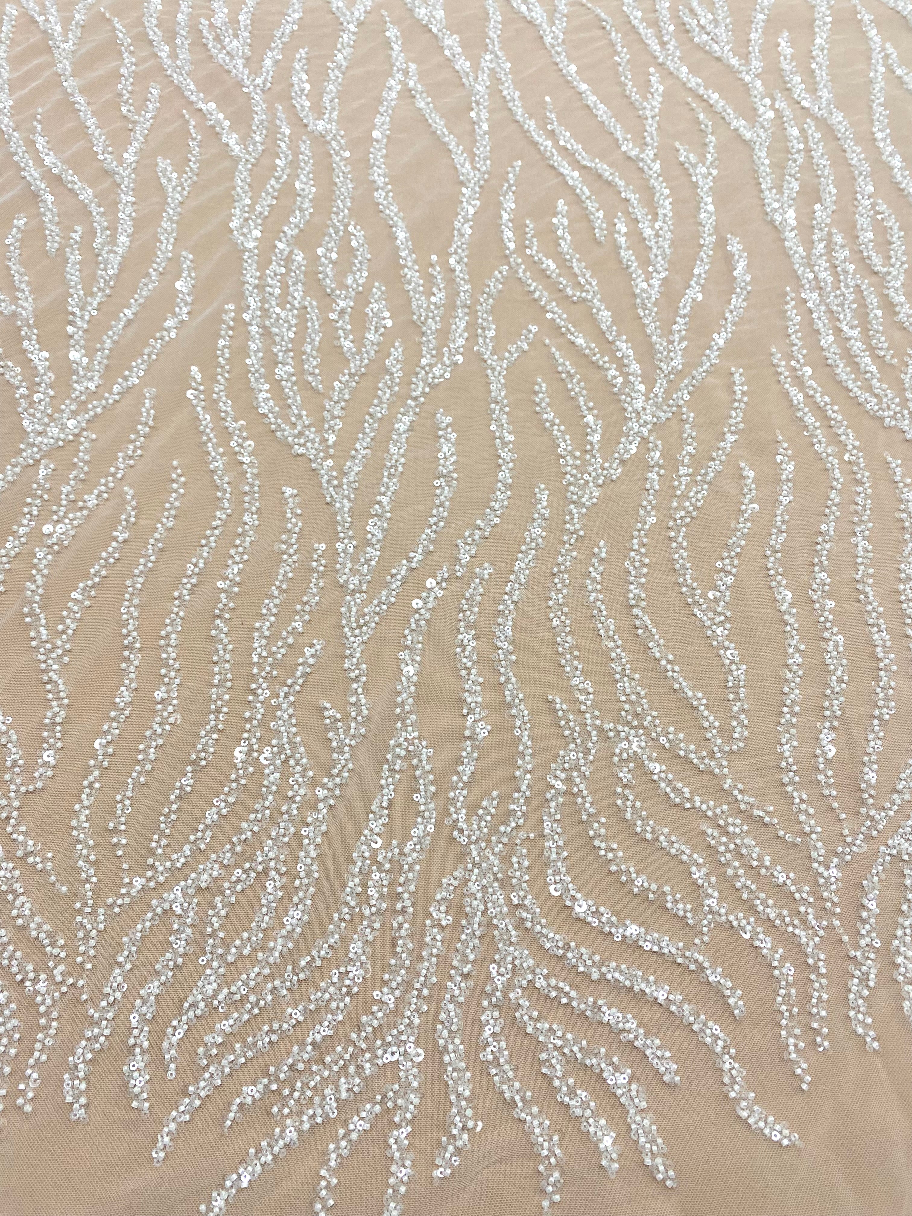 Csipke Couture Ivory, szálas díszítéssel, gyöngyökkel és flitterekkel