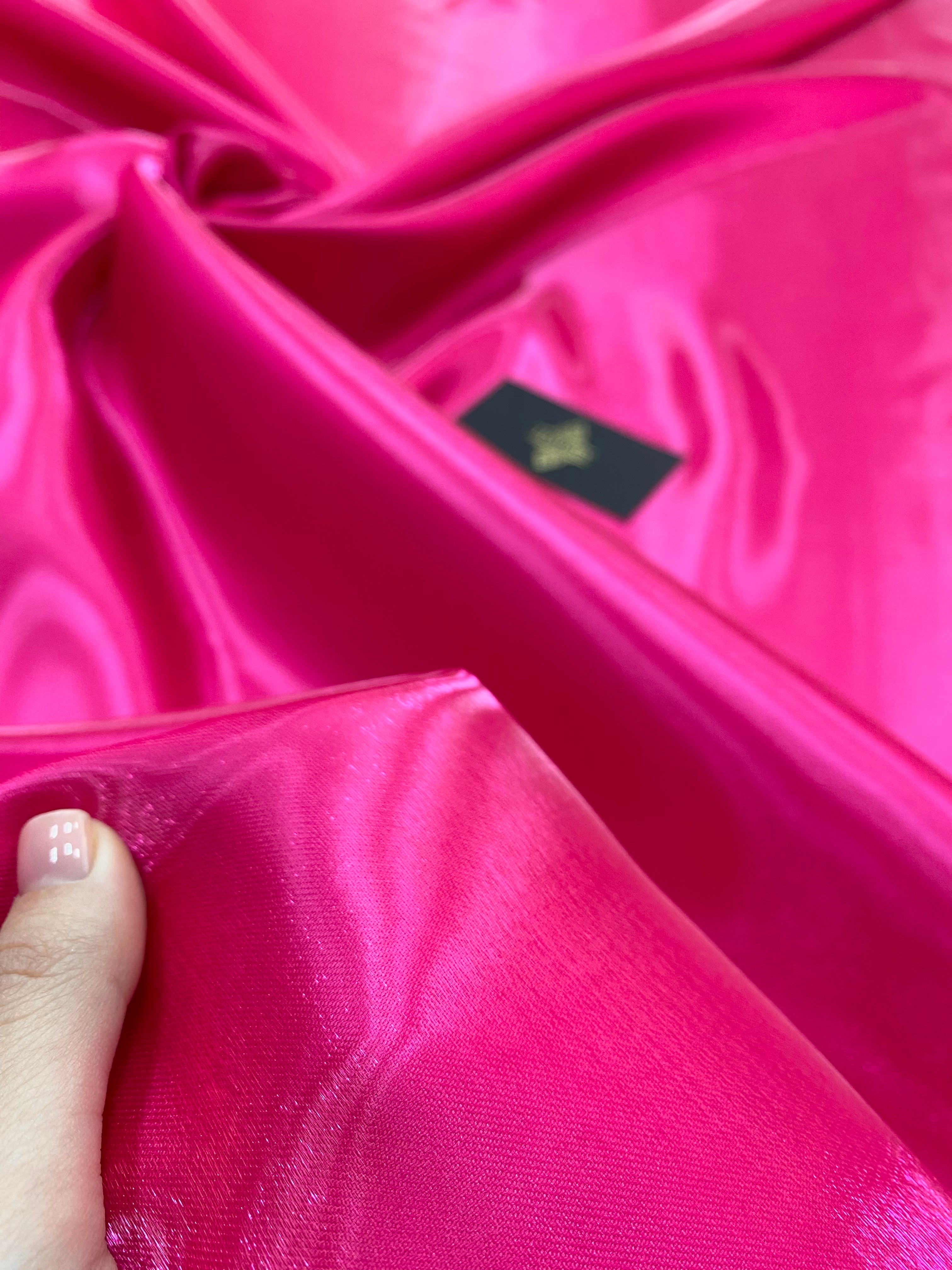 Satin Lichid Fix Fucsia