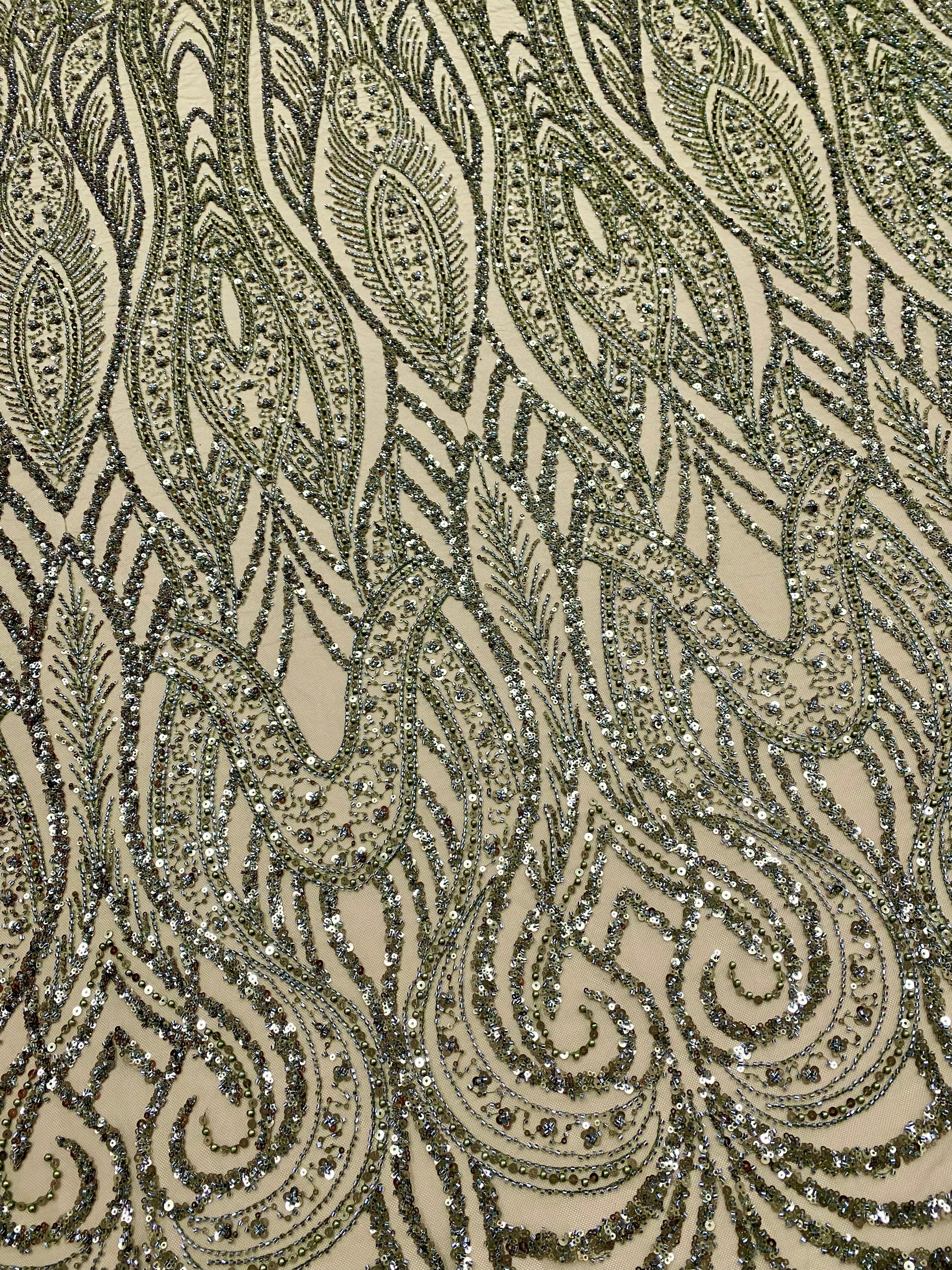 Dantela Couture Olive cu Model Geometric, cu Perle, Margele si Paiete