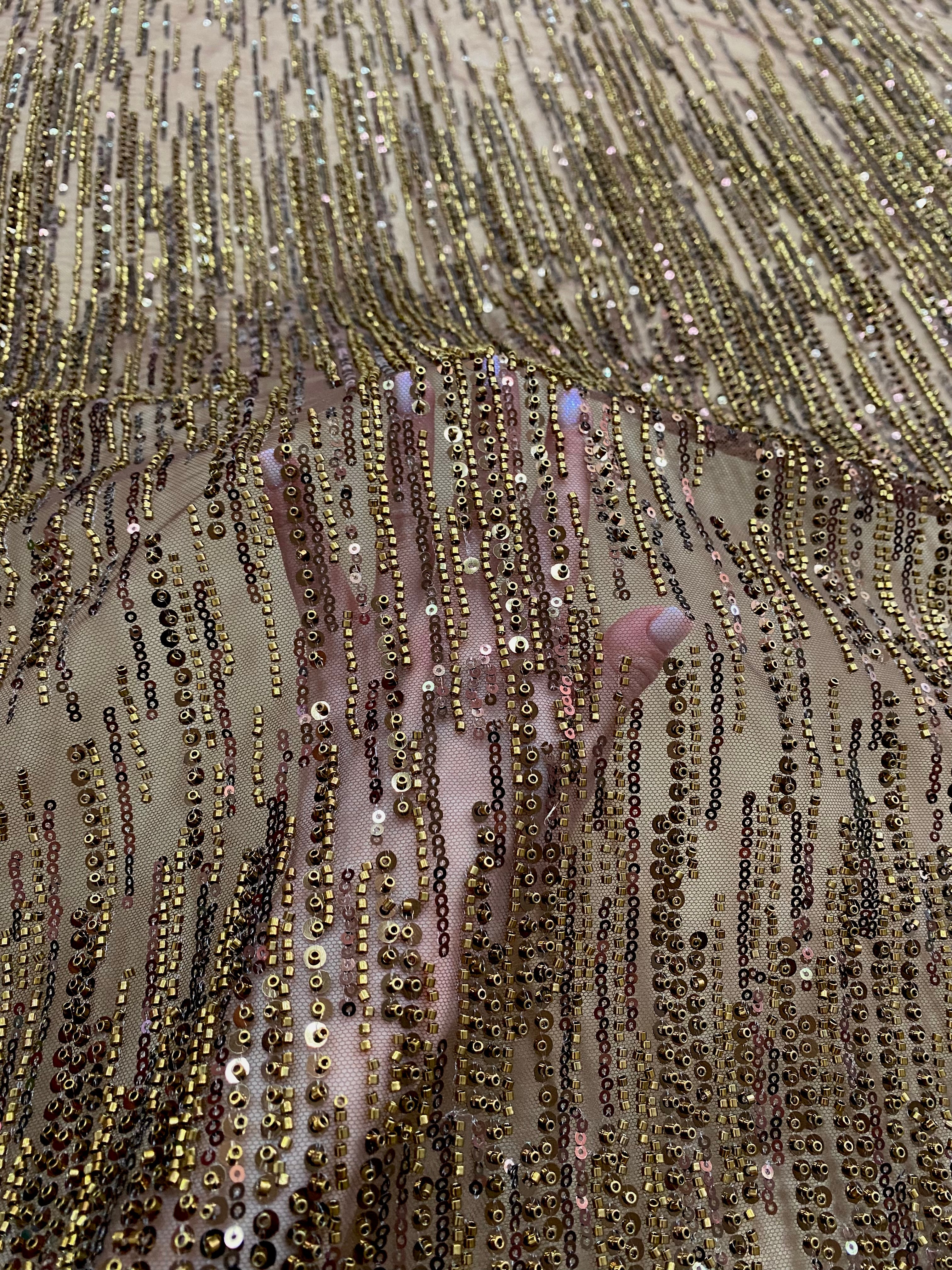 Dantela Couture Auriu Antic cu Model Liniar, cu Margele si Paiete
