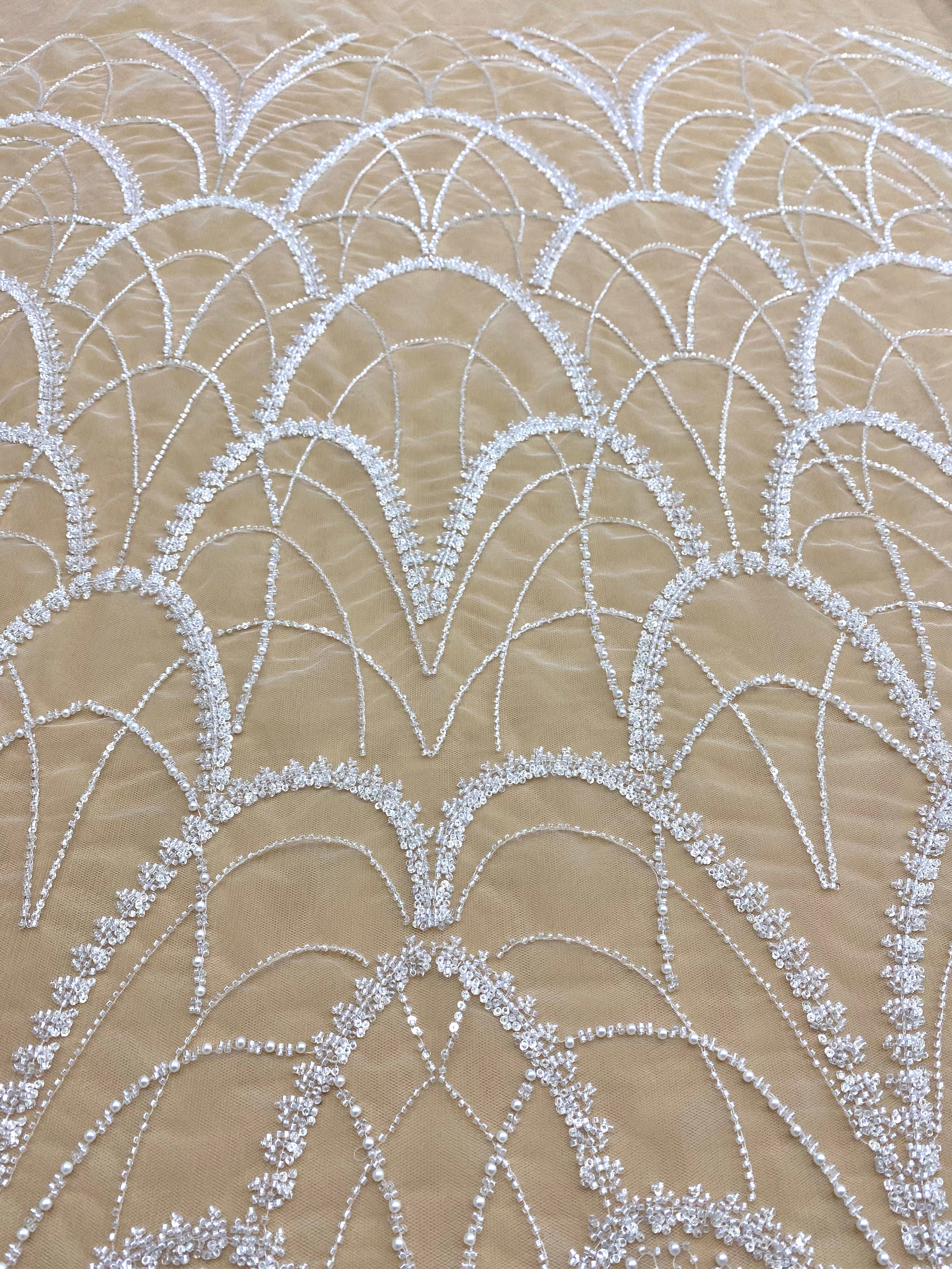 Dantela Couture Diamond cu Model Geometric, cu Perle, Margele si Paiete