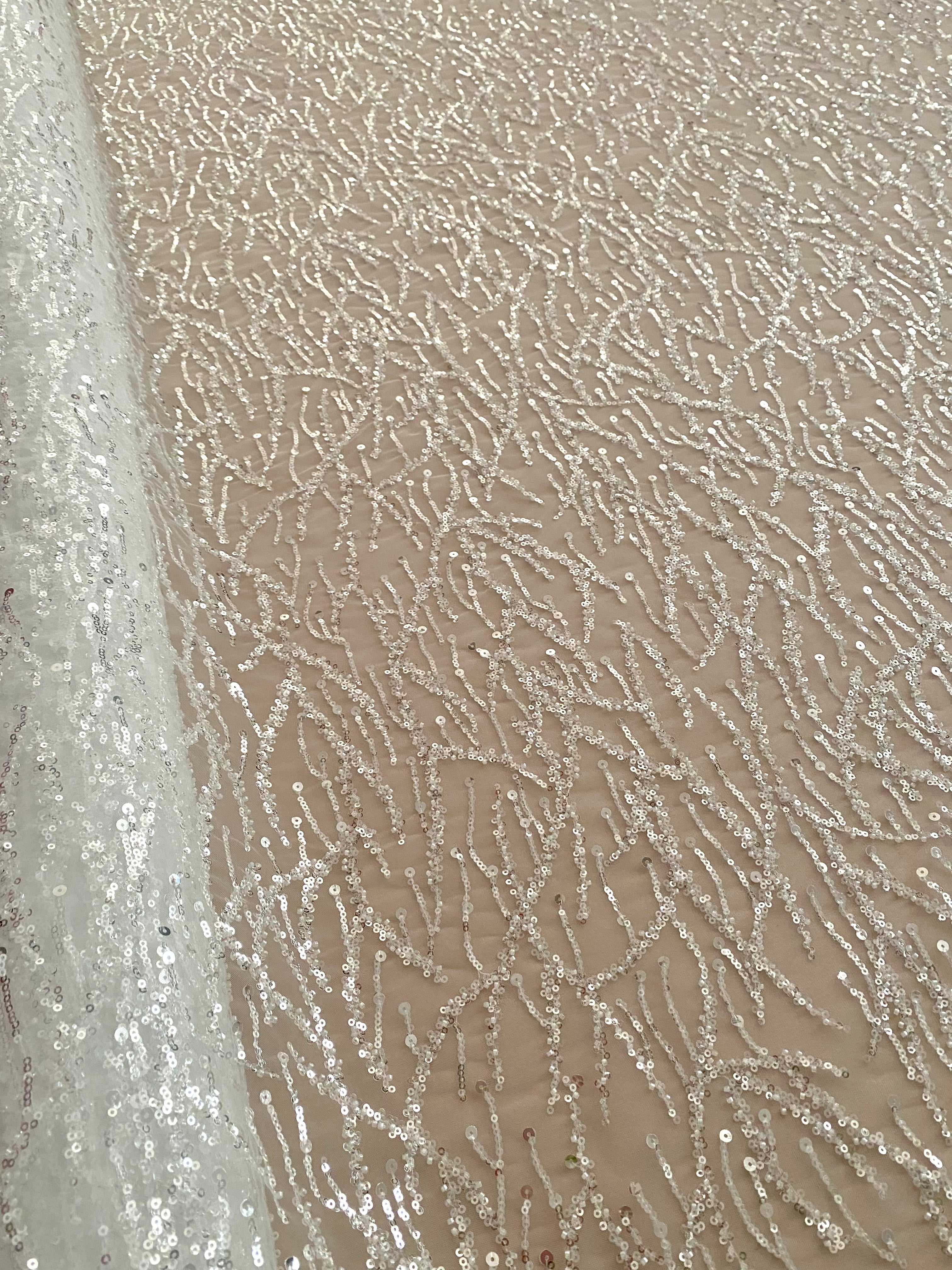 Dantela Couture Ivory cu Model Liniar, cu Margele si Paiete