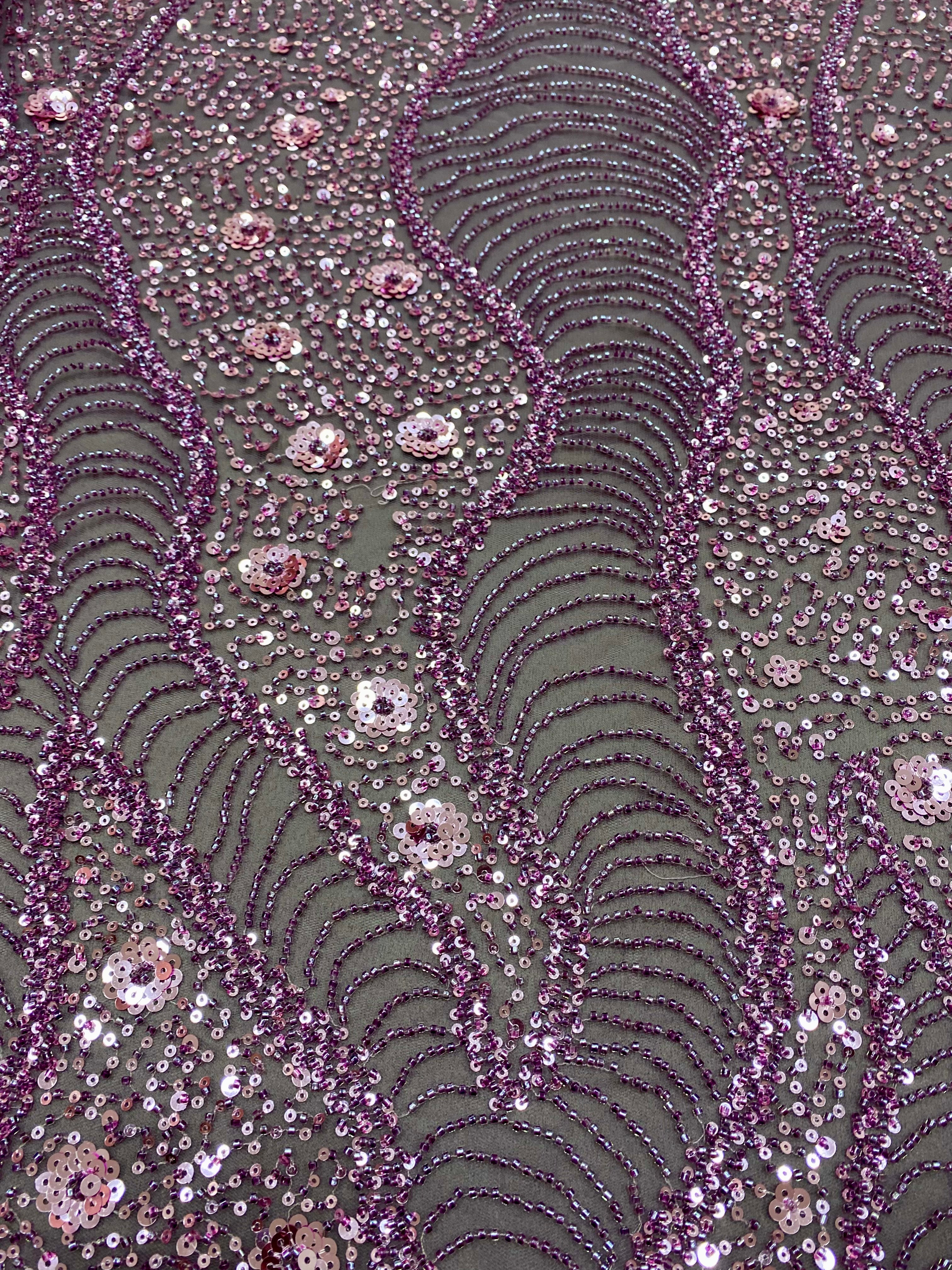 Dantela Couture Lavanda Pudrata cu Model Geometric si Flori, cu Margele si Paiete