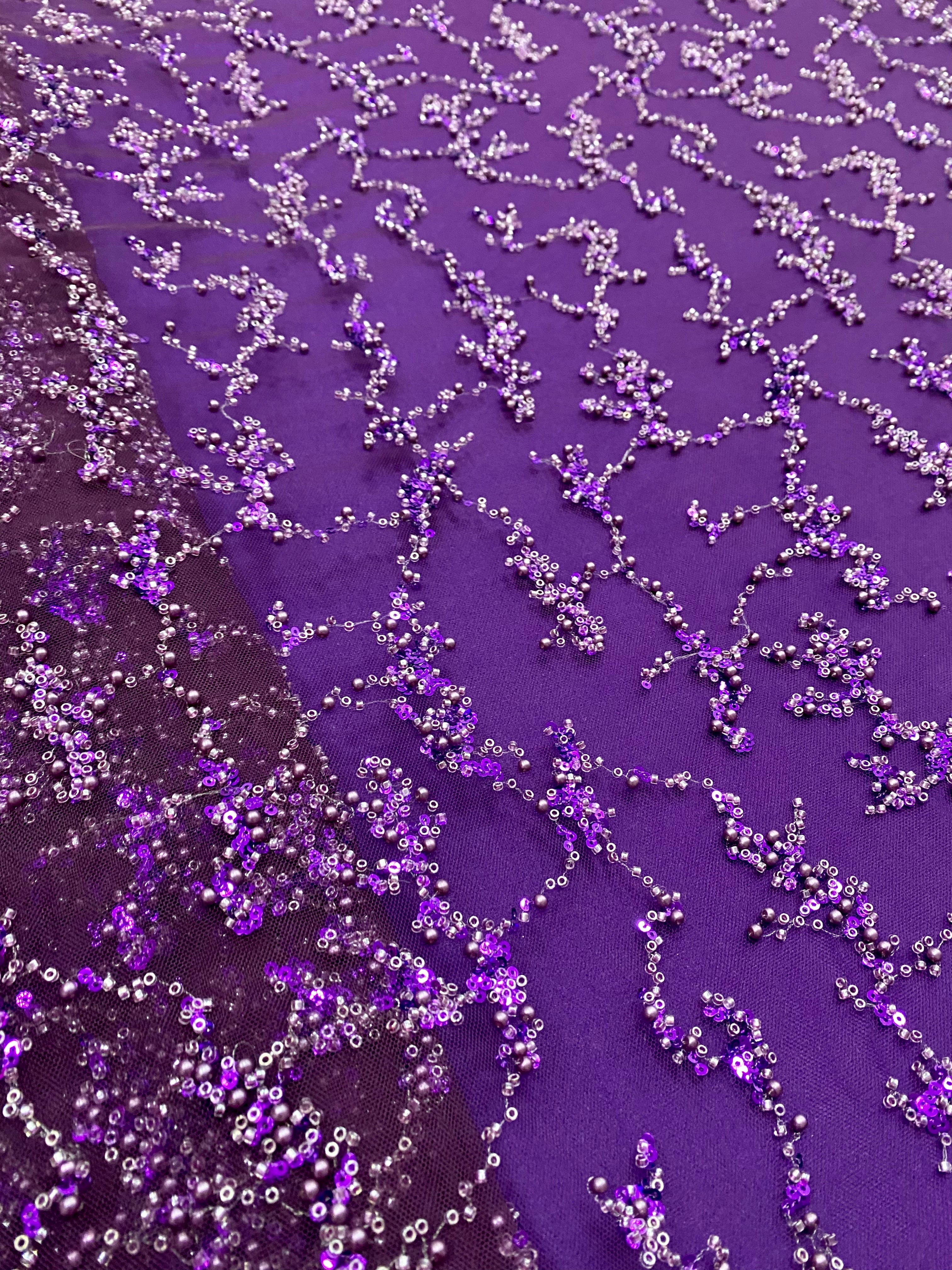 Dantela Couture Mov Inchis cu Perle, Margele si Paiete