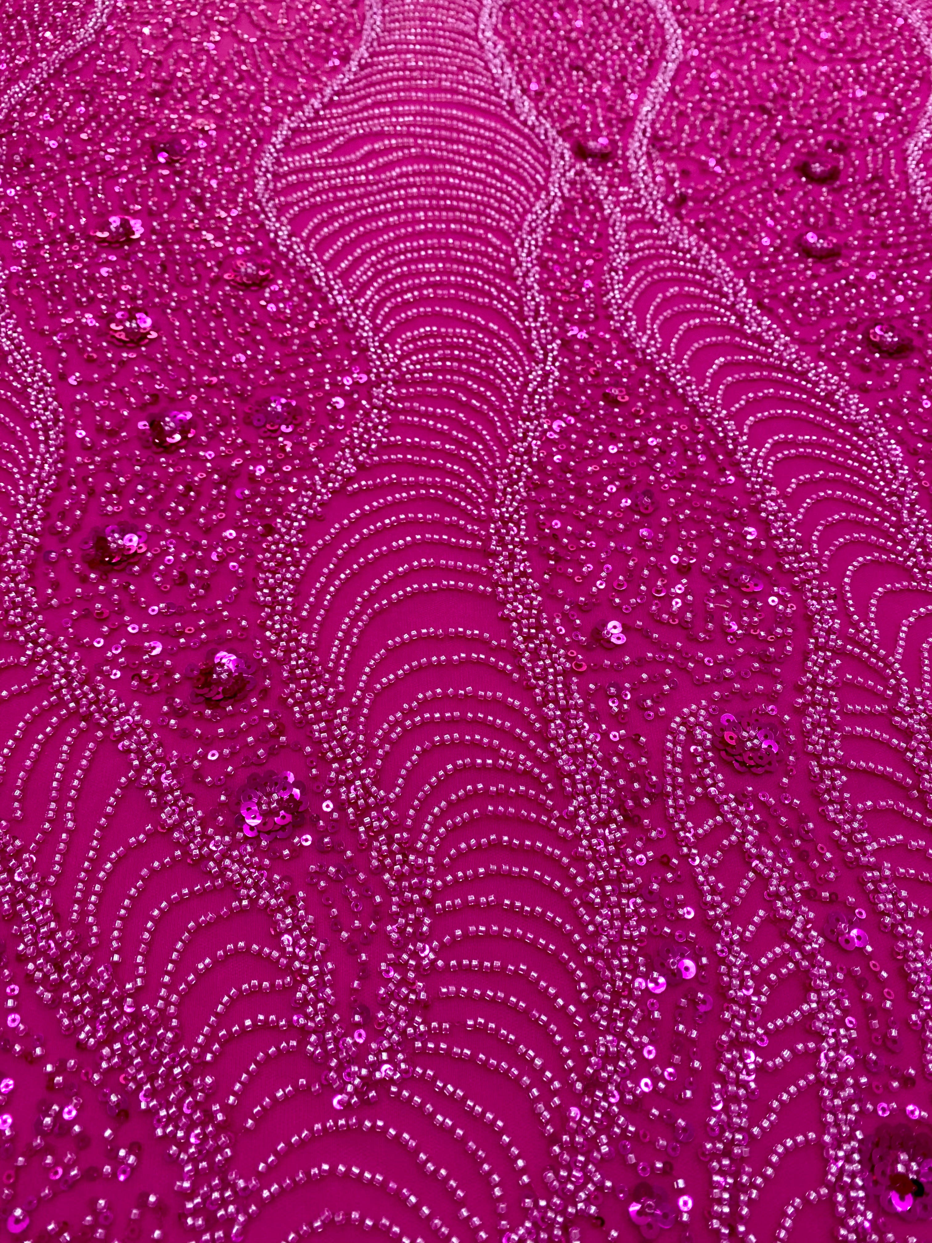 Dantela Couture Fucsia cu Model Geometric si Flori, cu Margele si Paiete
