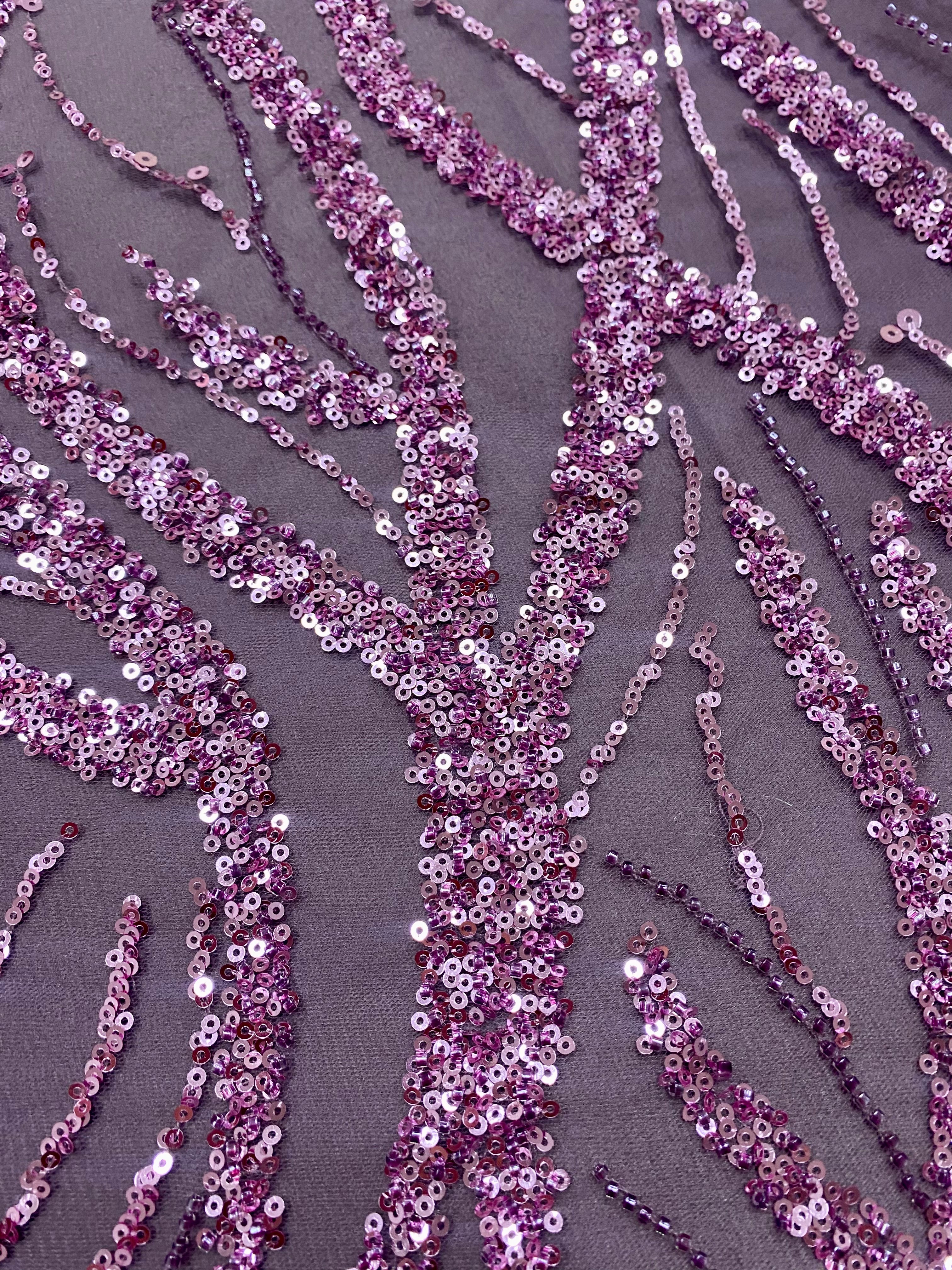 Dantela Couture Lavanda Pudrata cu Siraguri, cu Margele si Paiete