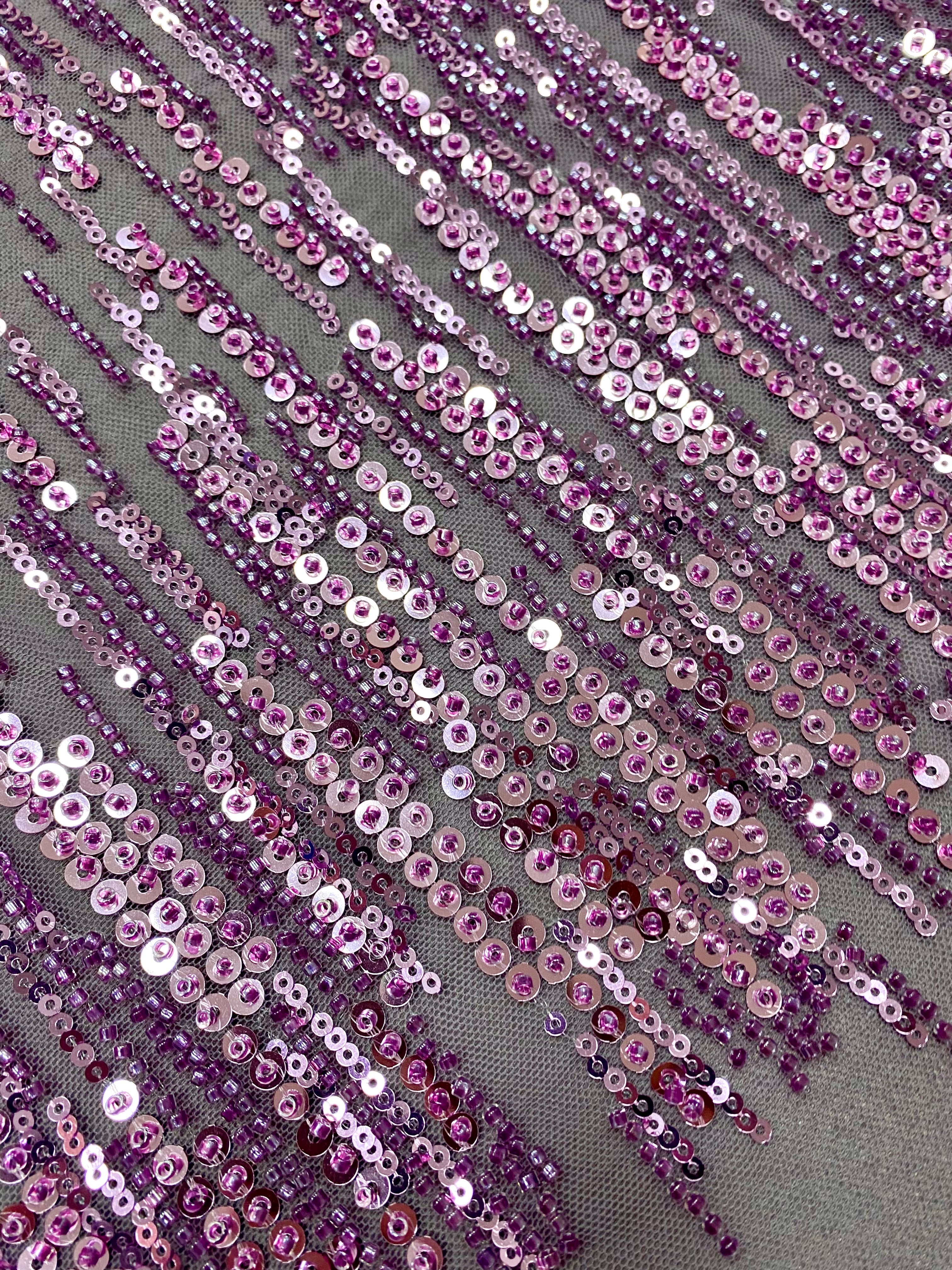 Dantela Couture Lavanda Pudrata cu Model Liniar, cu Margele si Paiete