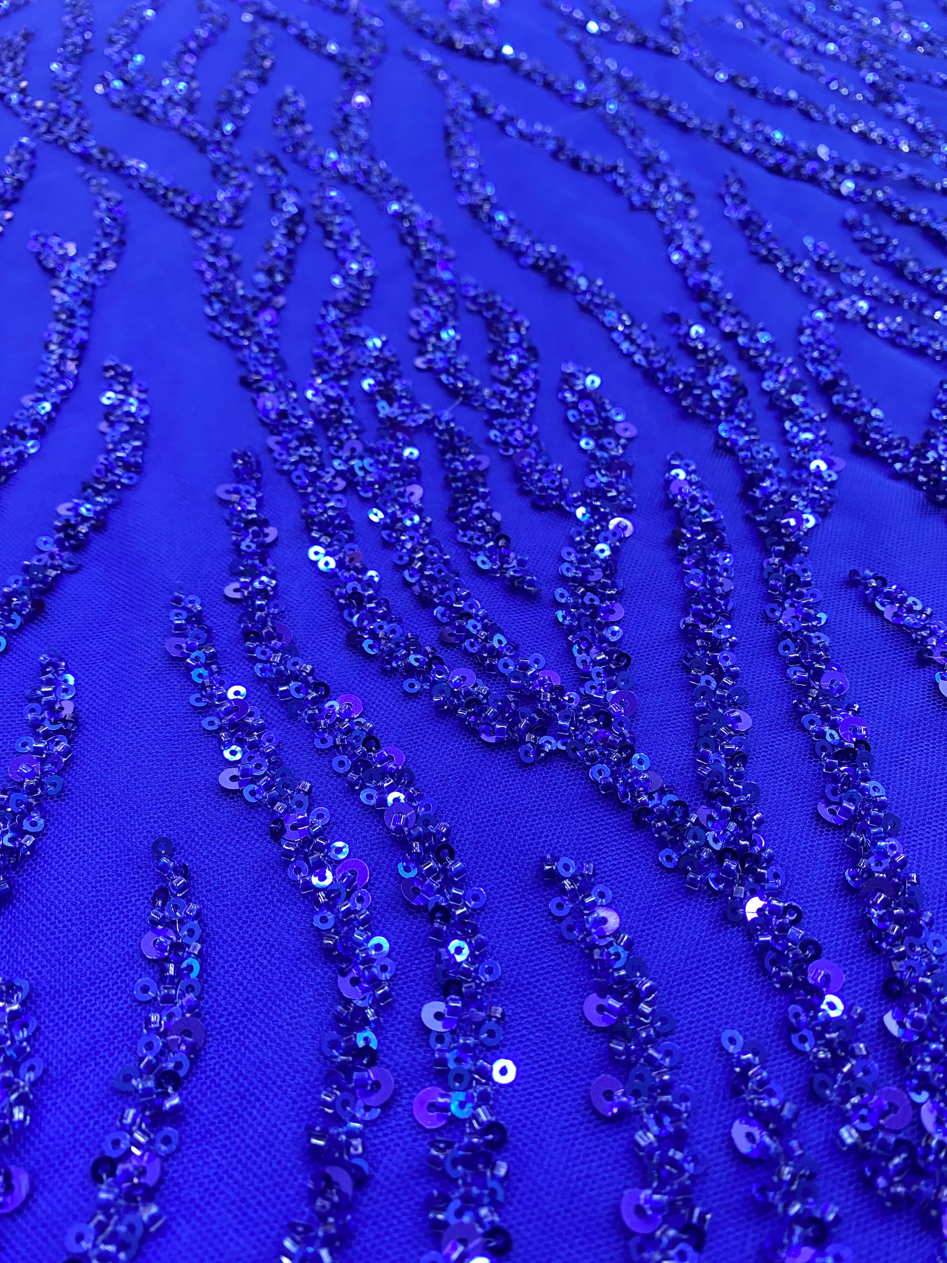 Cupon 1.75 m din Dantela Couture Albastru Royal cu Siraguri, cu Margele si Paiete