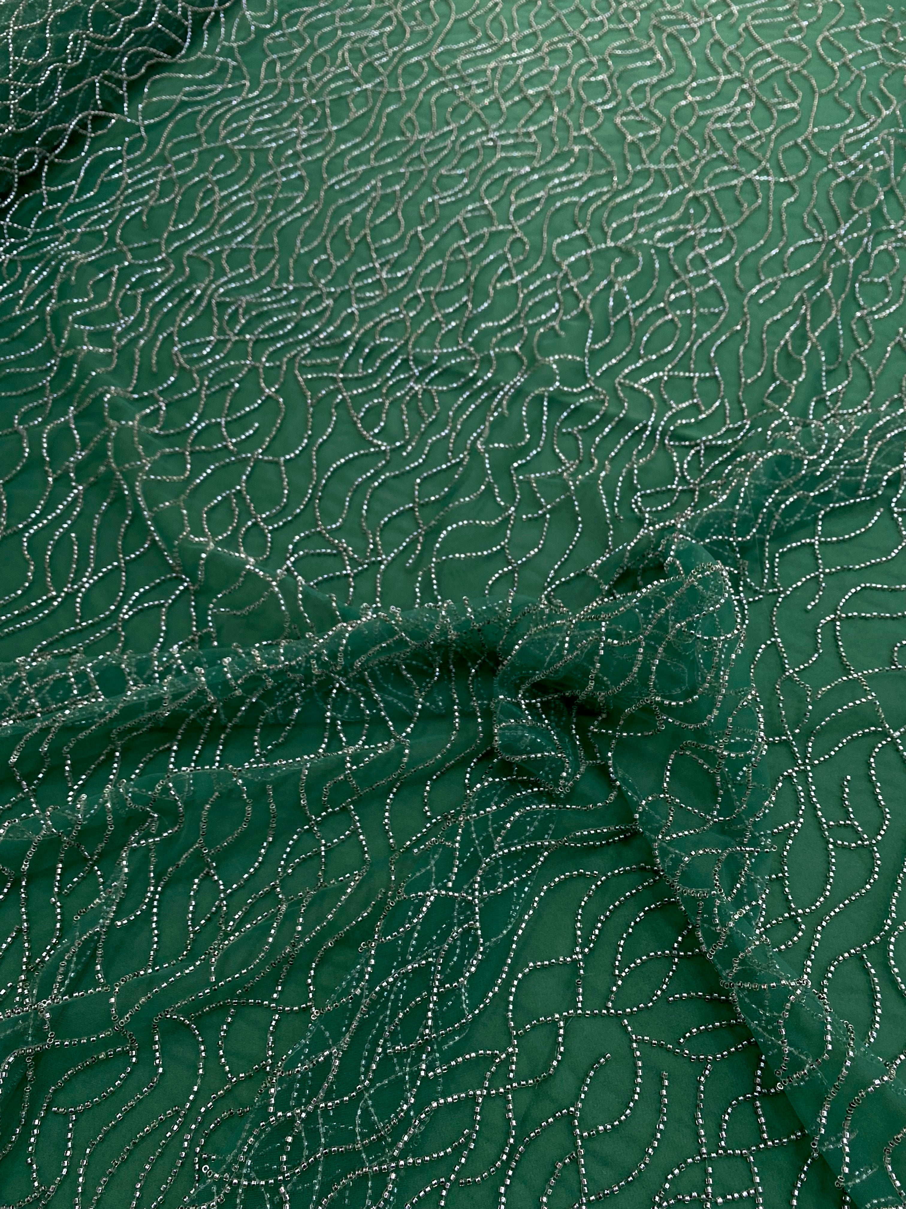 Dantela Couture Verde Smarald cu Siraguri din Margele