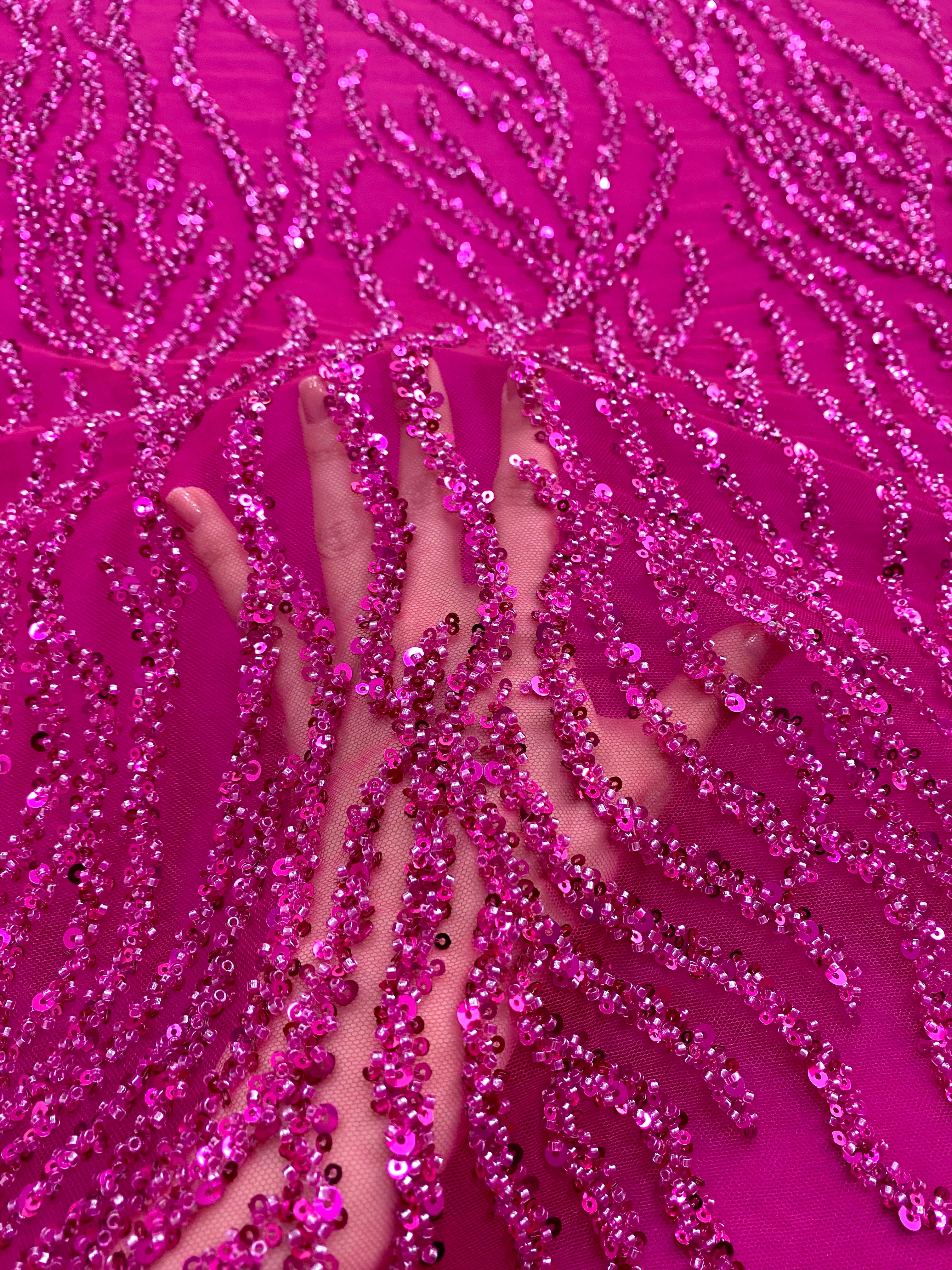 Dantela Couture Fucsia cu Siraguri, cu Margele si Paiete