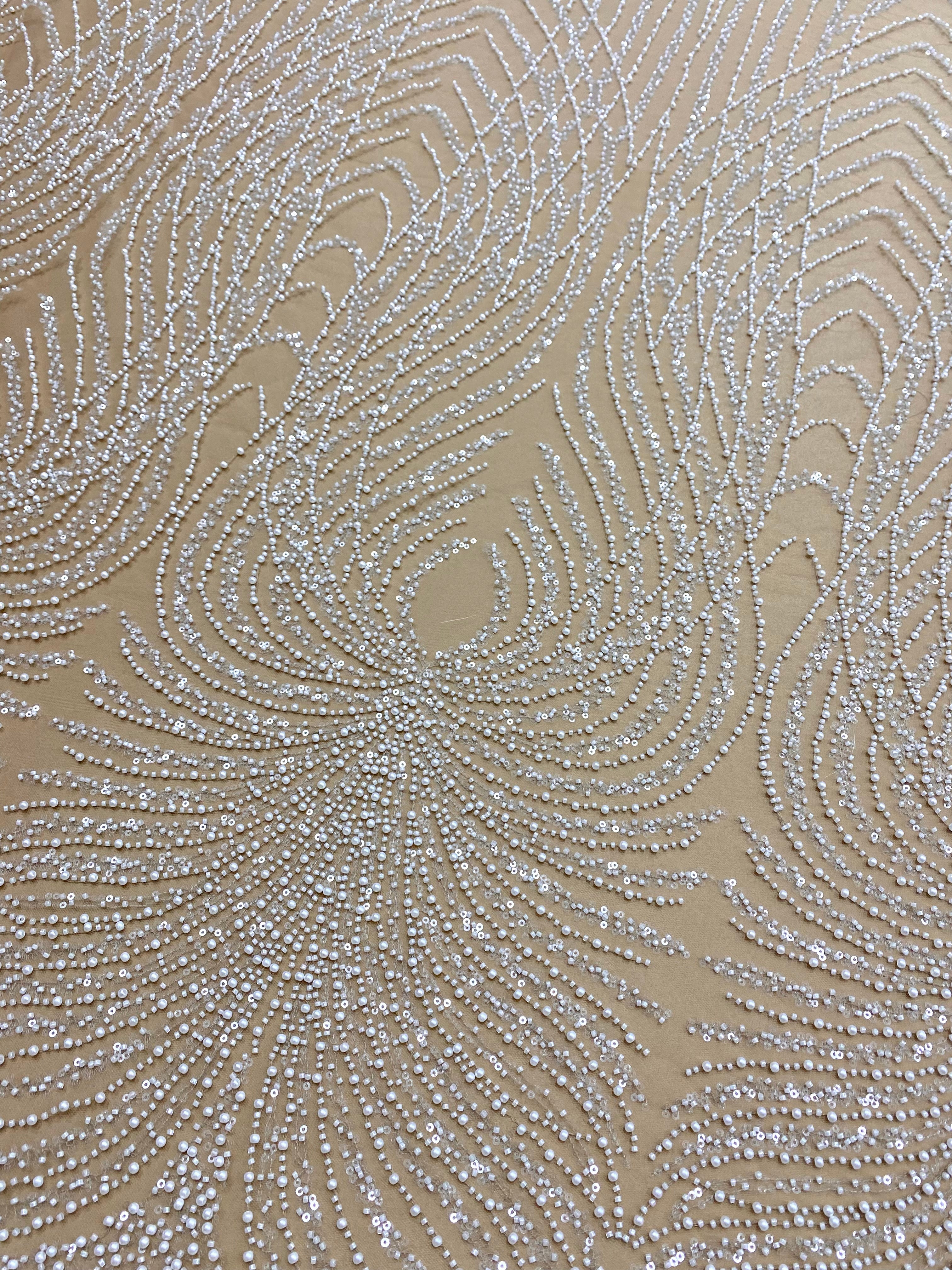 Dantela Couture Ivory pe Tulle Nude cu Panou, cu Perle, Margele si Paiete